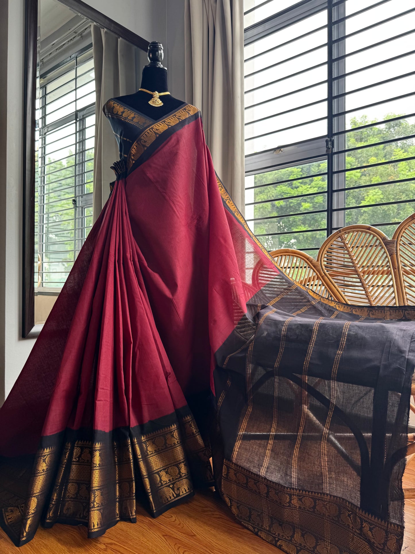 Sungudi long border saree