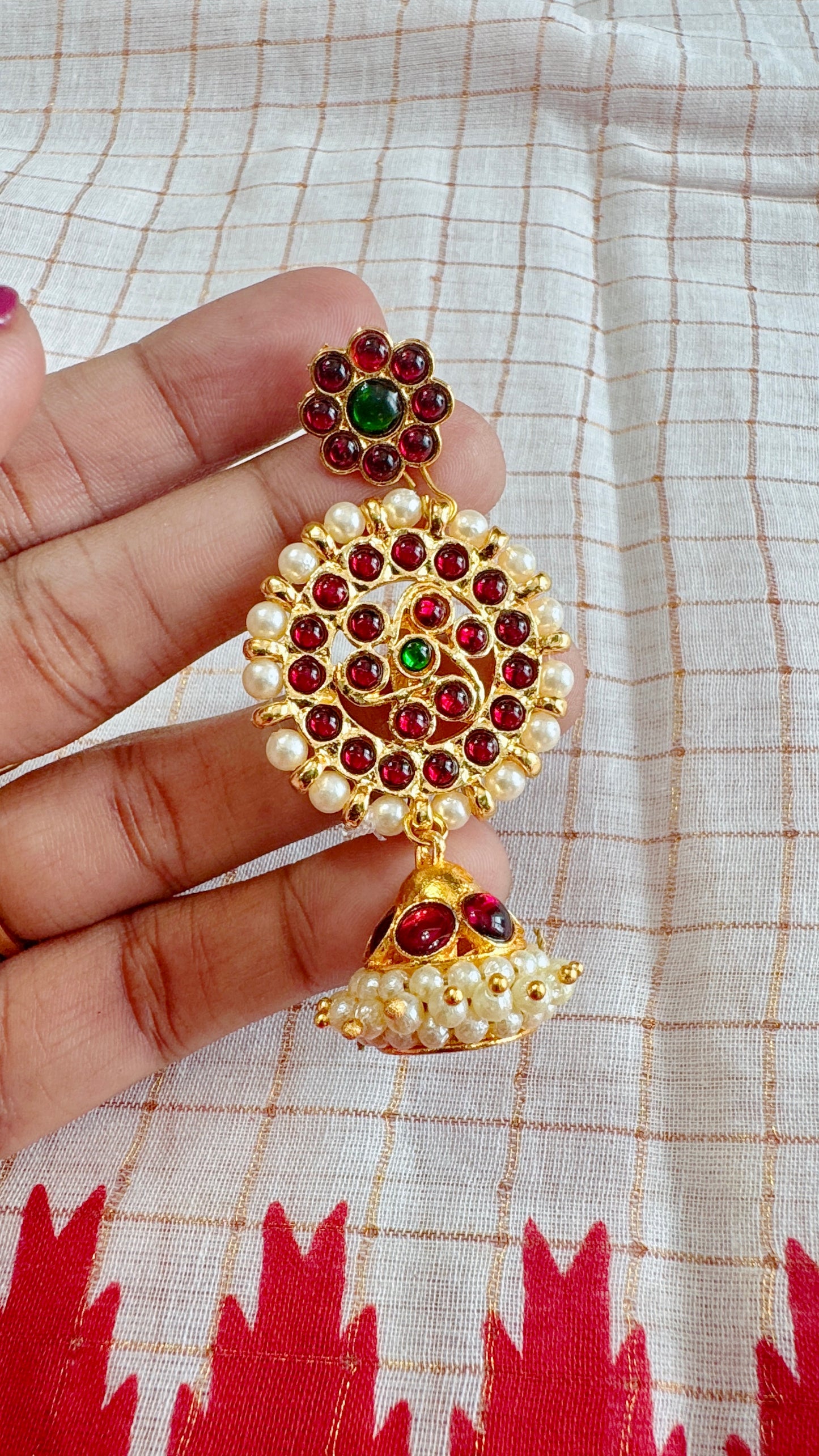 Traditional Kemp Jhumka