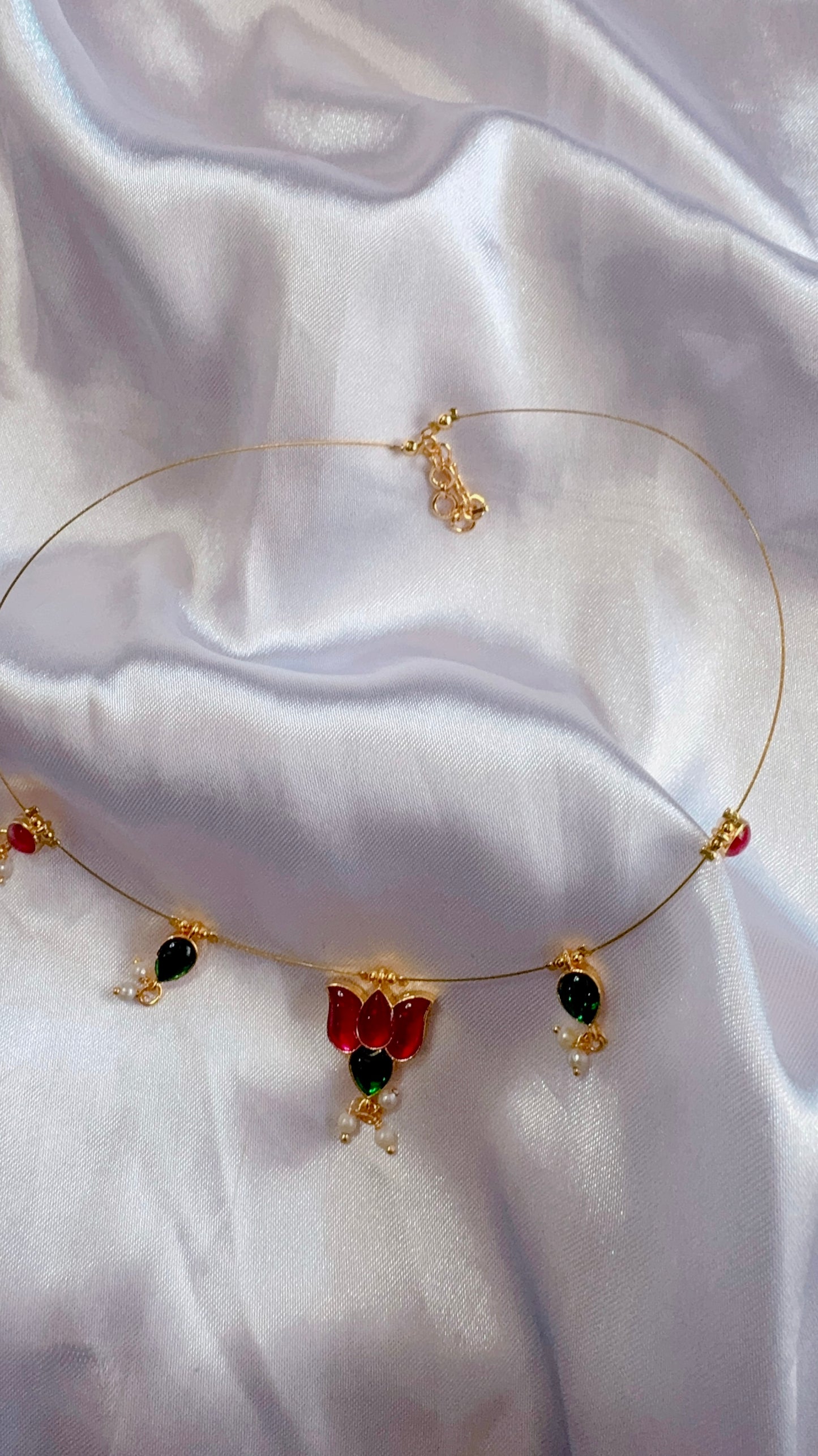 TAMARA- LOTUS INVISIBLE MINIMAL ELEGANT HANDMADE NECKLACE
