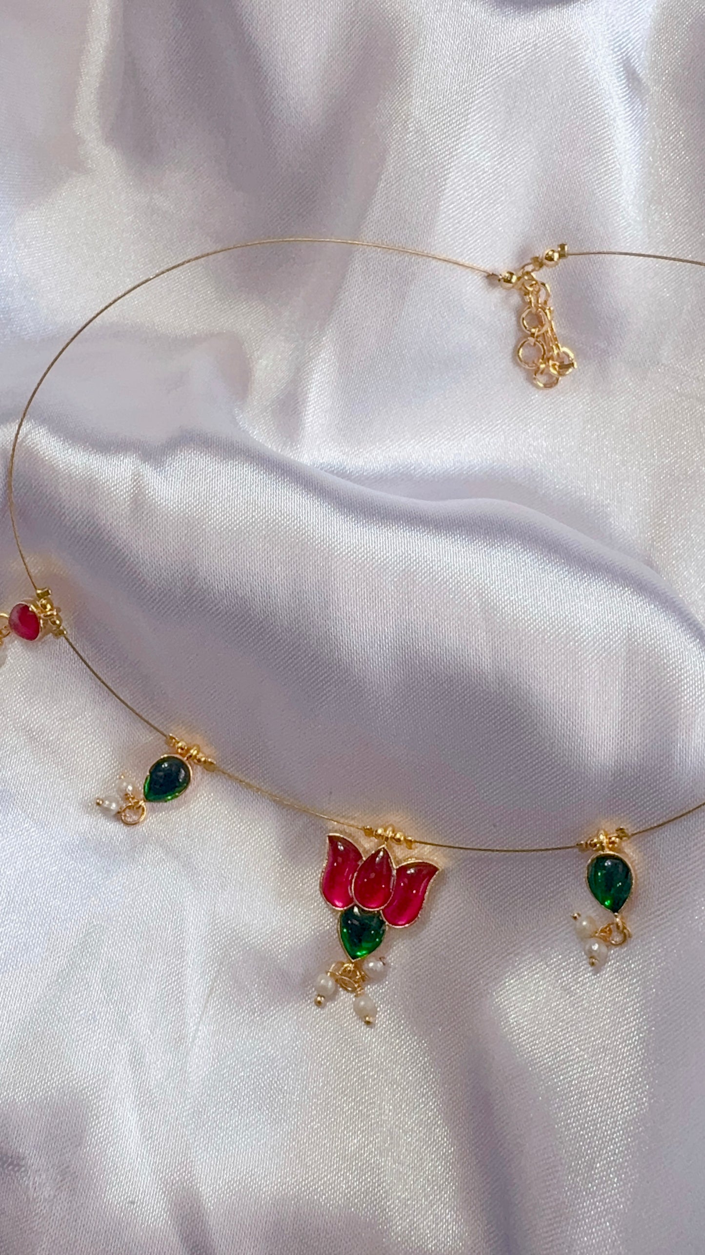 TAMARA- LOTUS INVISIBLE MINIMAL ELEGANT HANDMADE NECKLACE
