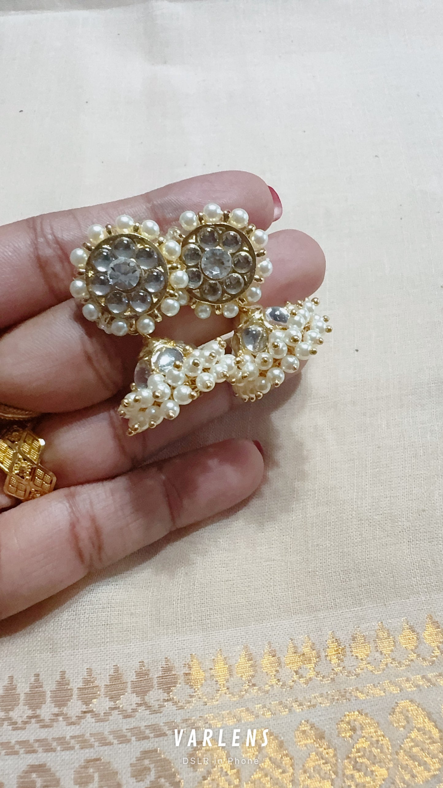 White Polish Real Kemp Earring