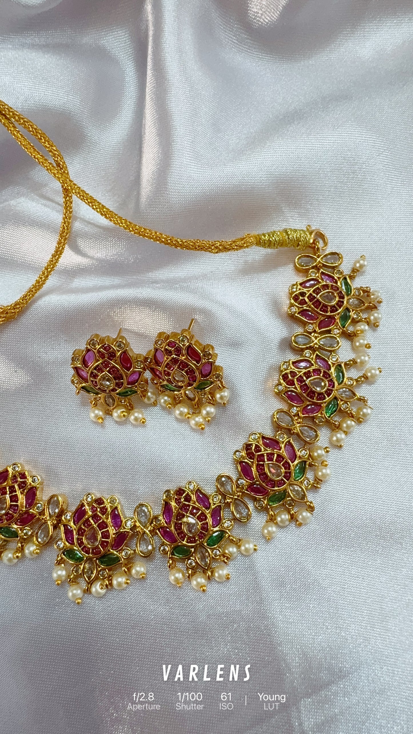 Traditional neckwear and earrings