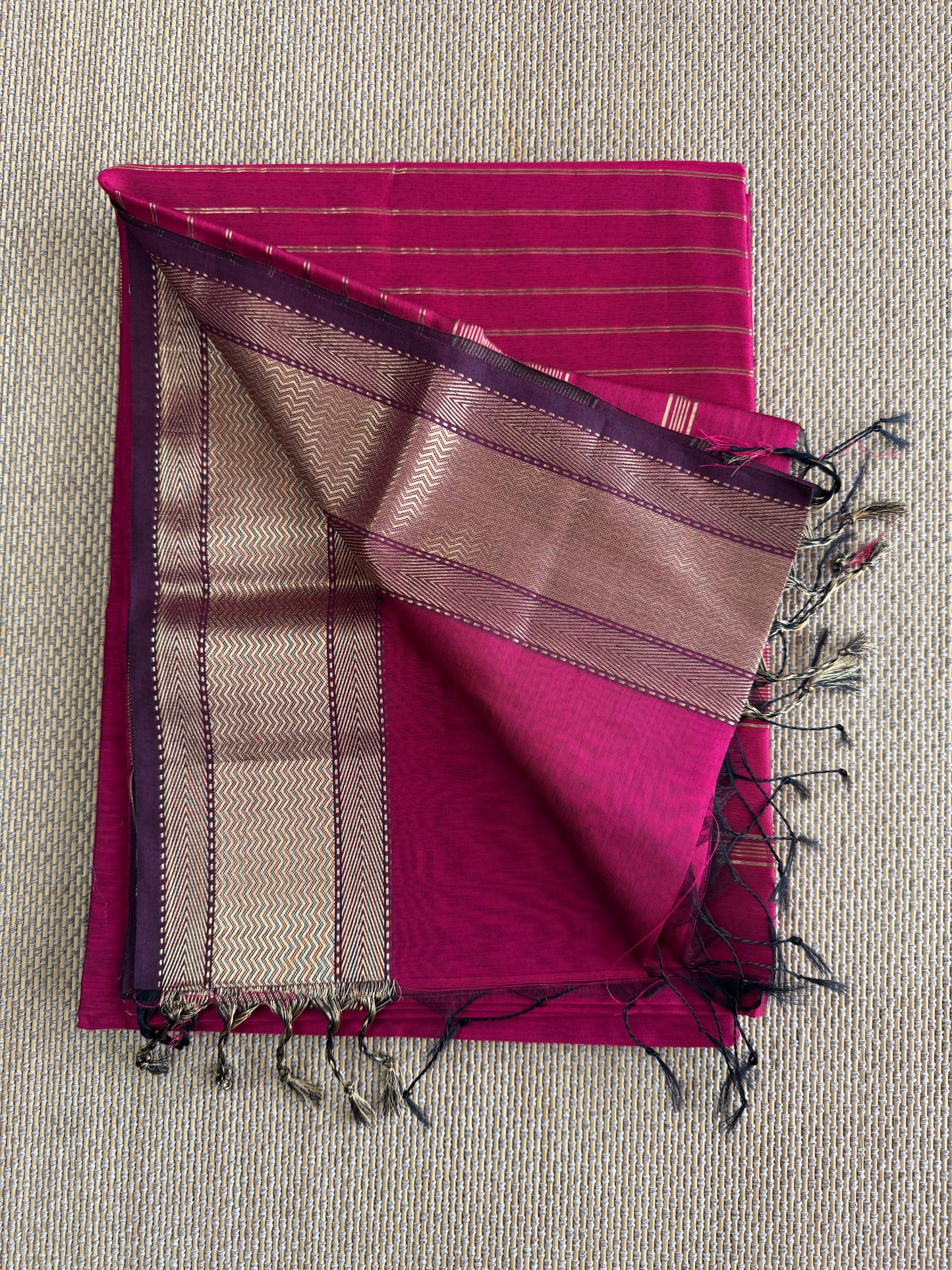 Pure Handloom Maheswar Silk Cotton Saree