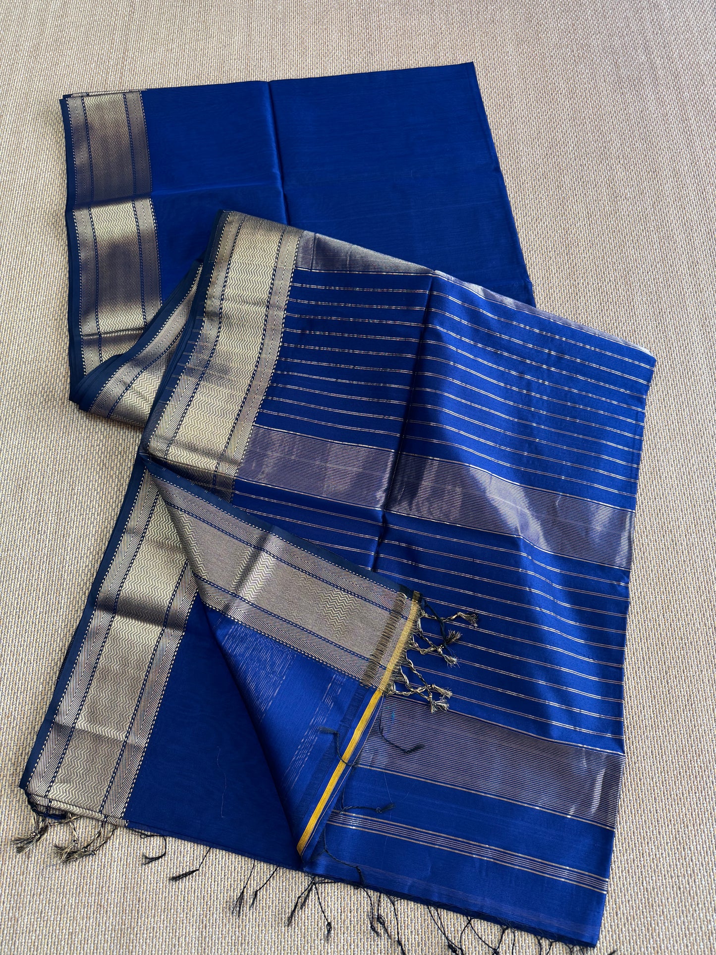 Pure Handloom Maheswar Silk Cotton Saree