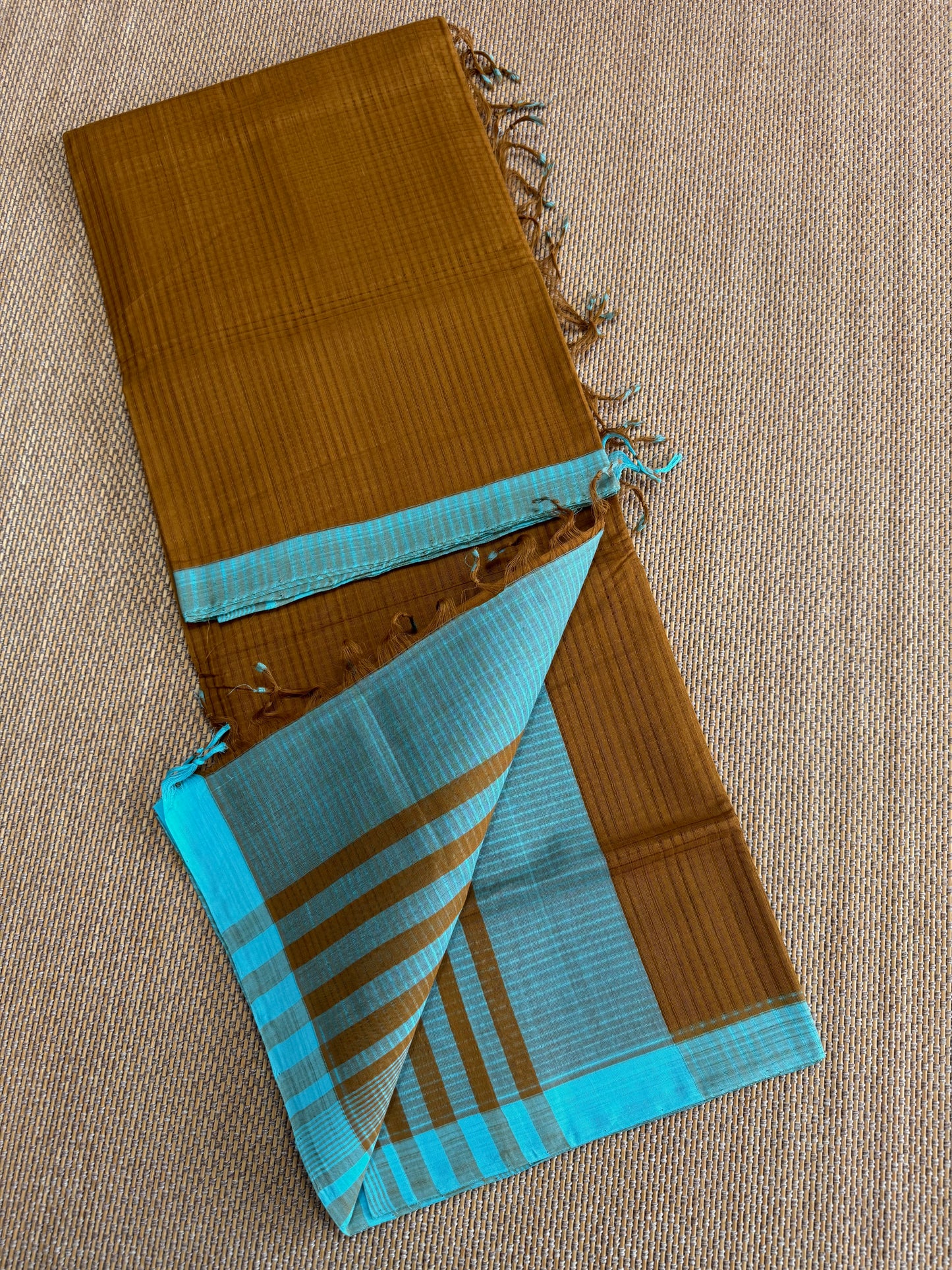 Handloom Mangalagiri missing checks