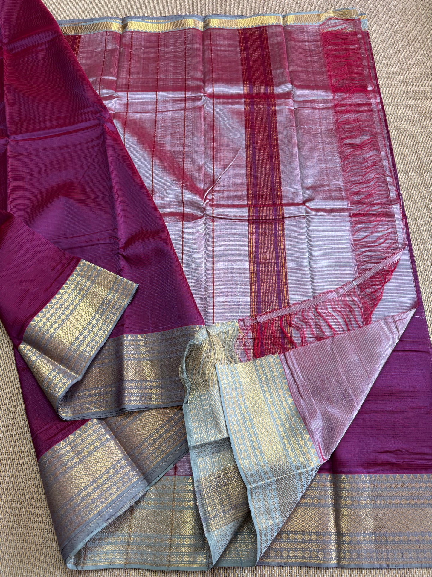 Pure Handloom Mangalagiri Semi pattu by cotton saree with 50/150K gold border