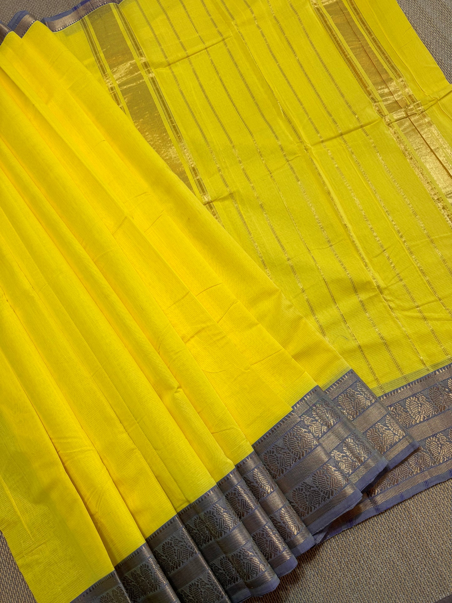 Handloom Mangalagiri cotton saree with kanchi border