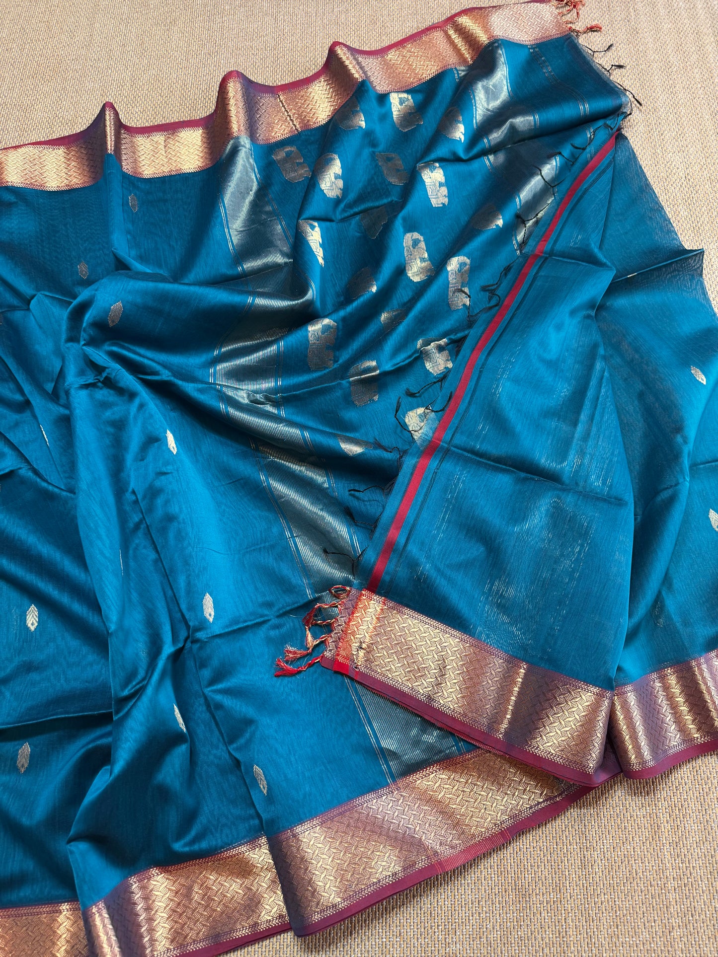 Pure Handloom Maheswar Silk Cotton Saree