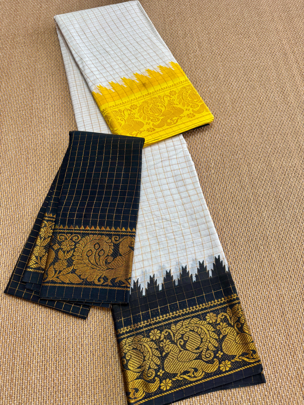 Traditional ganga JAMUNA Border : Madurai saree