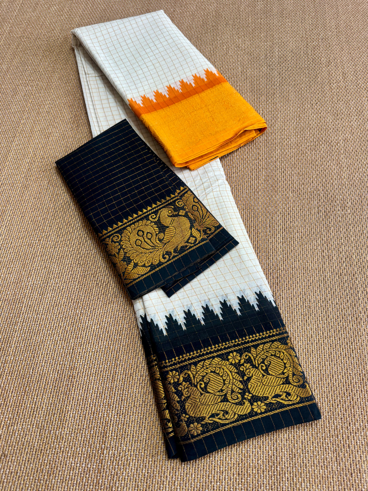 Traditional ganga JAMUNA Border : Madurai saree