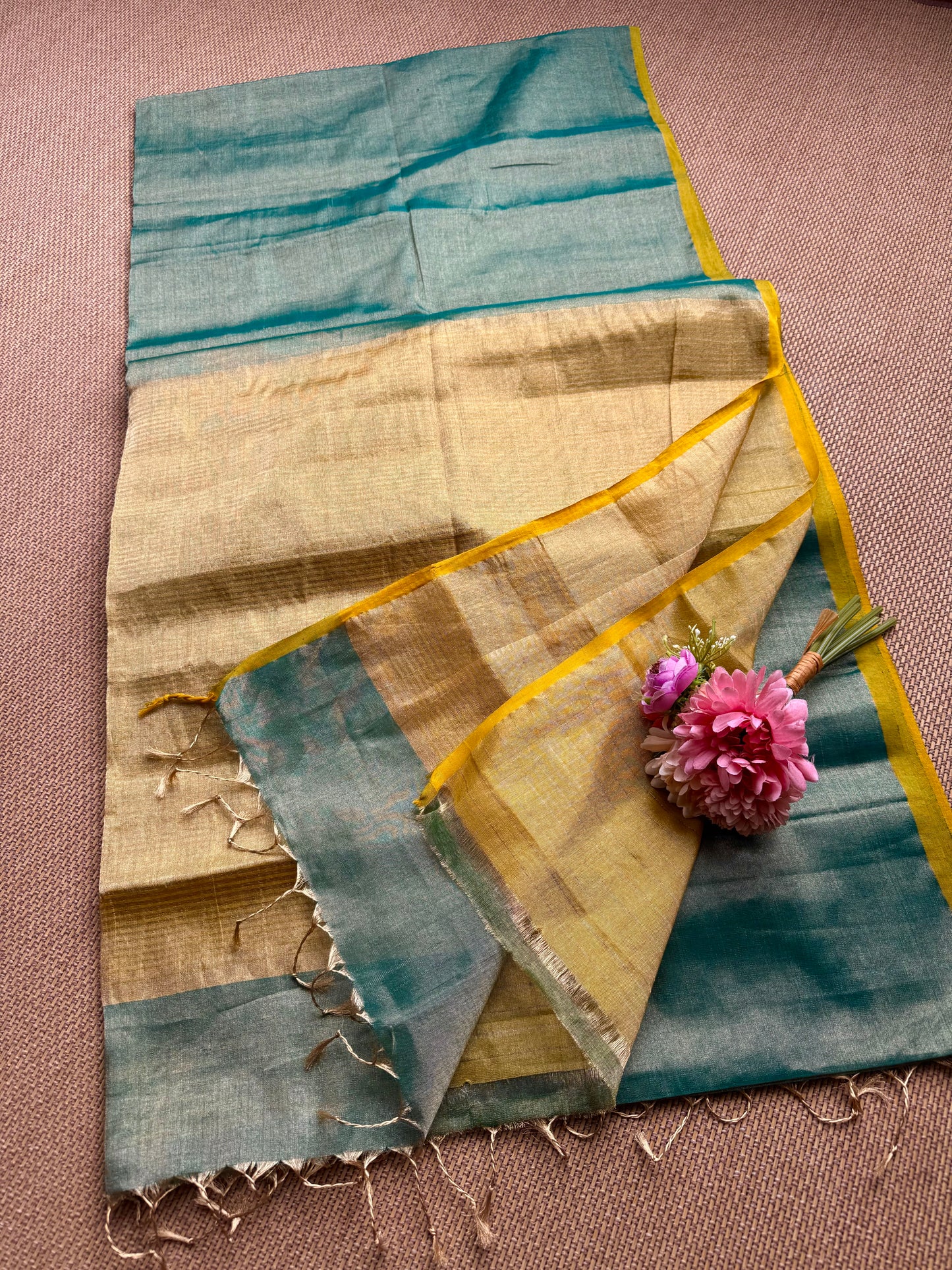 Pure Handloom Maheswar Tissue Zari Silk saree