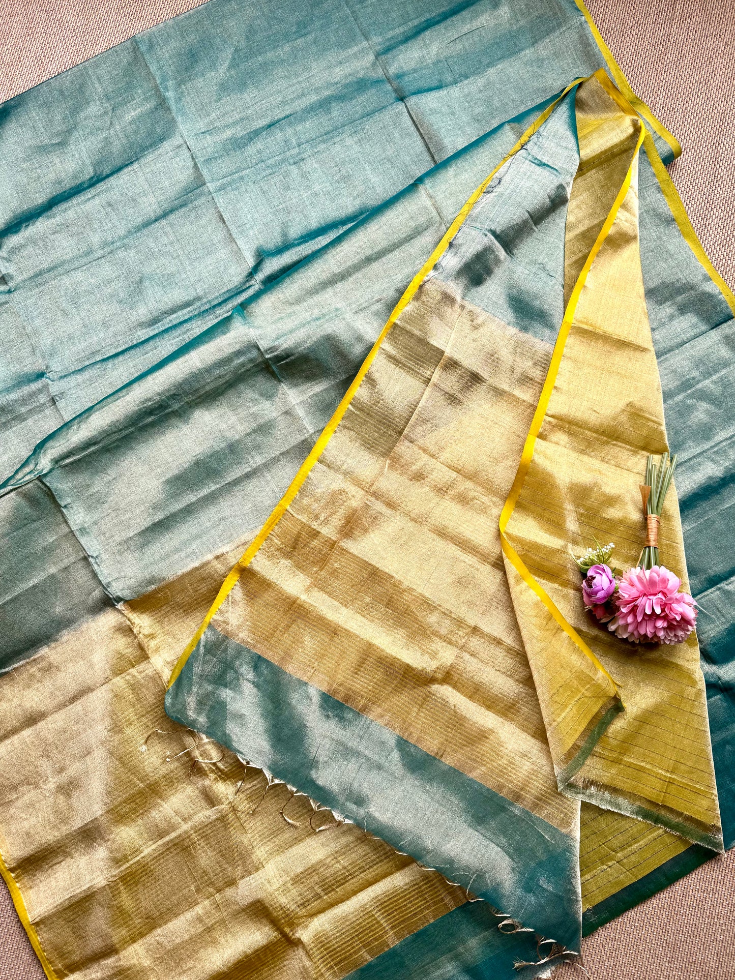Pure Handloom Maheswar Tissue Zari Silk saree