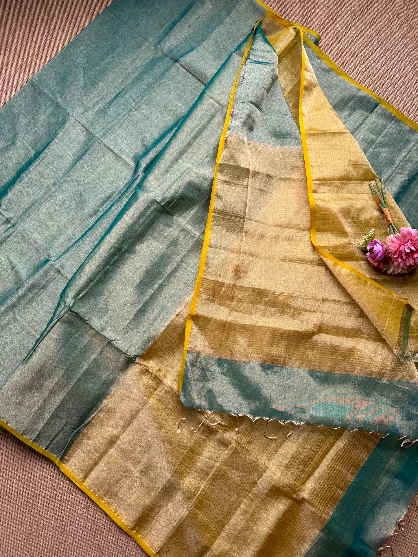 Pure Handloom Maheswar Tissue Zari Silk saree