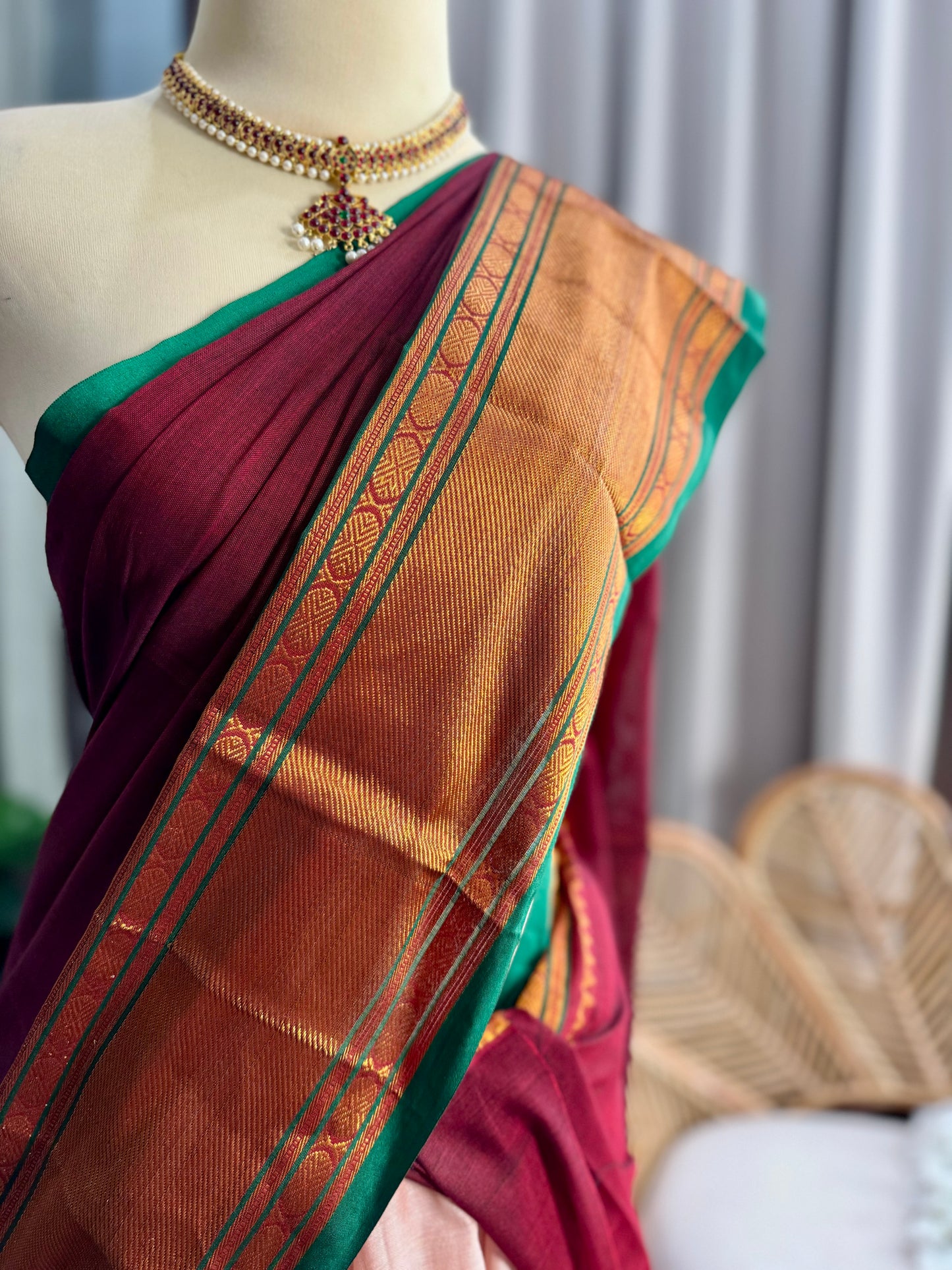 Narayanpet Pavade Thavani Set