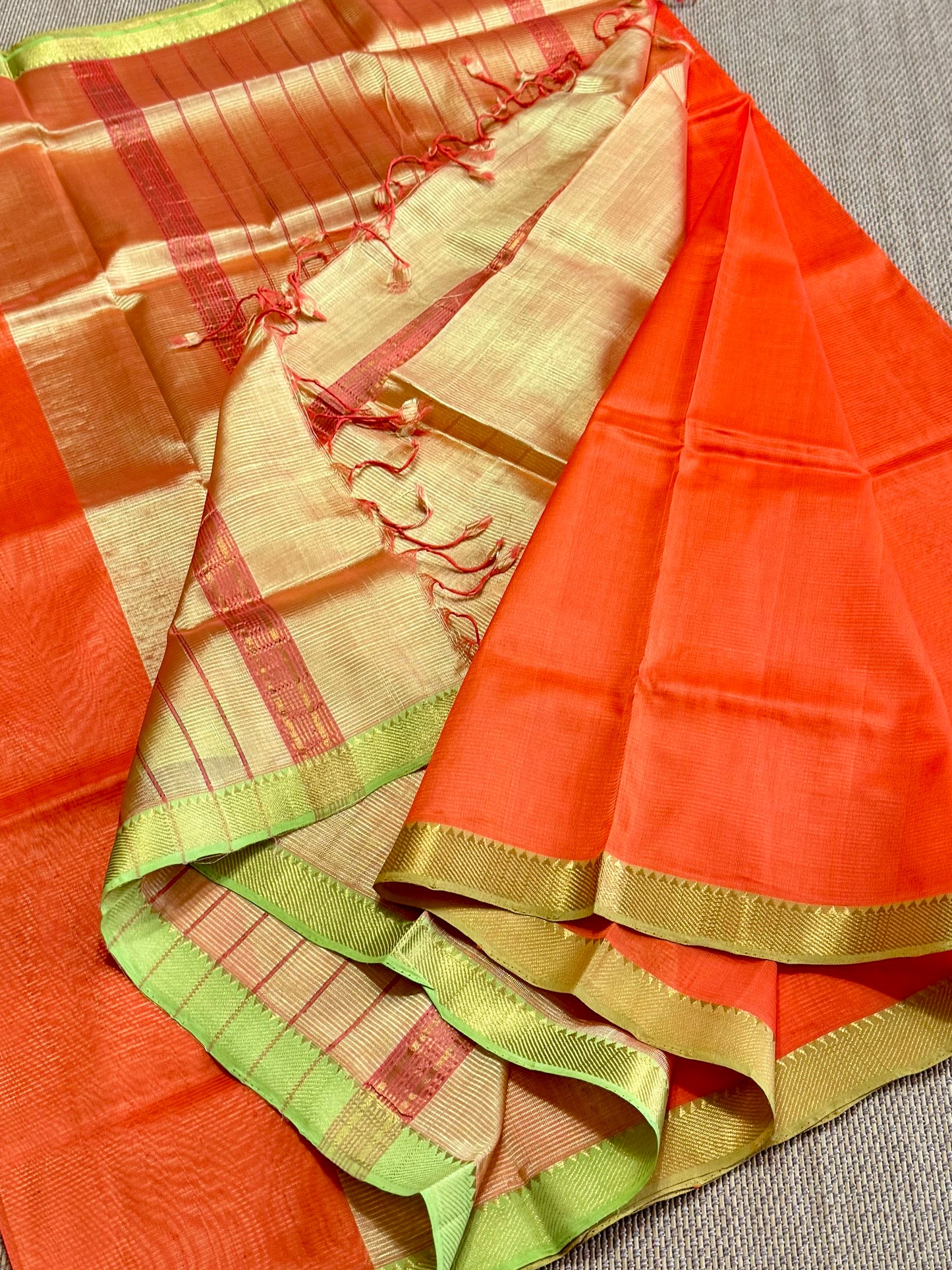 Pure Handloom Mangalagiri Semi pattu by cotton saree with 50/50 K gold border