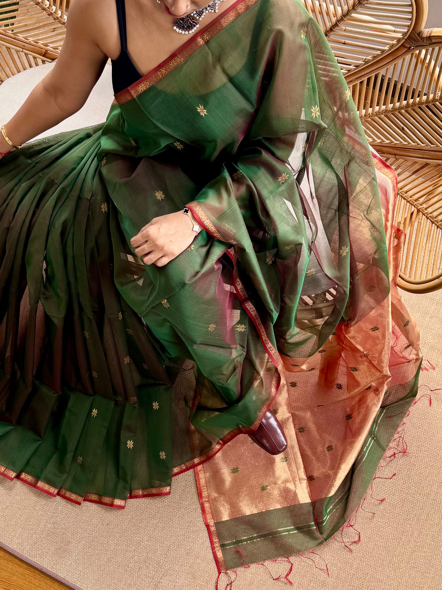 Star Pallu Maheswar silk cotton saree