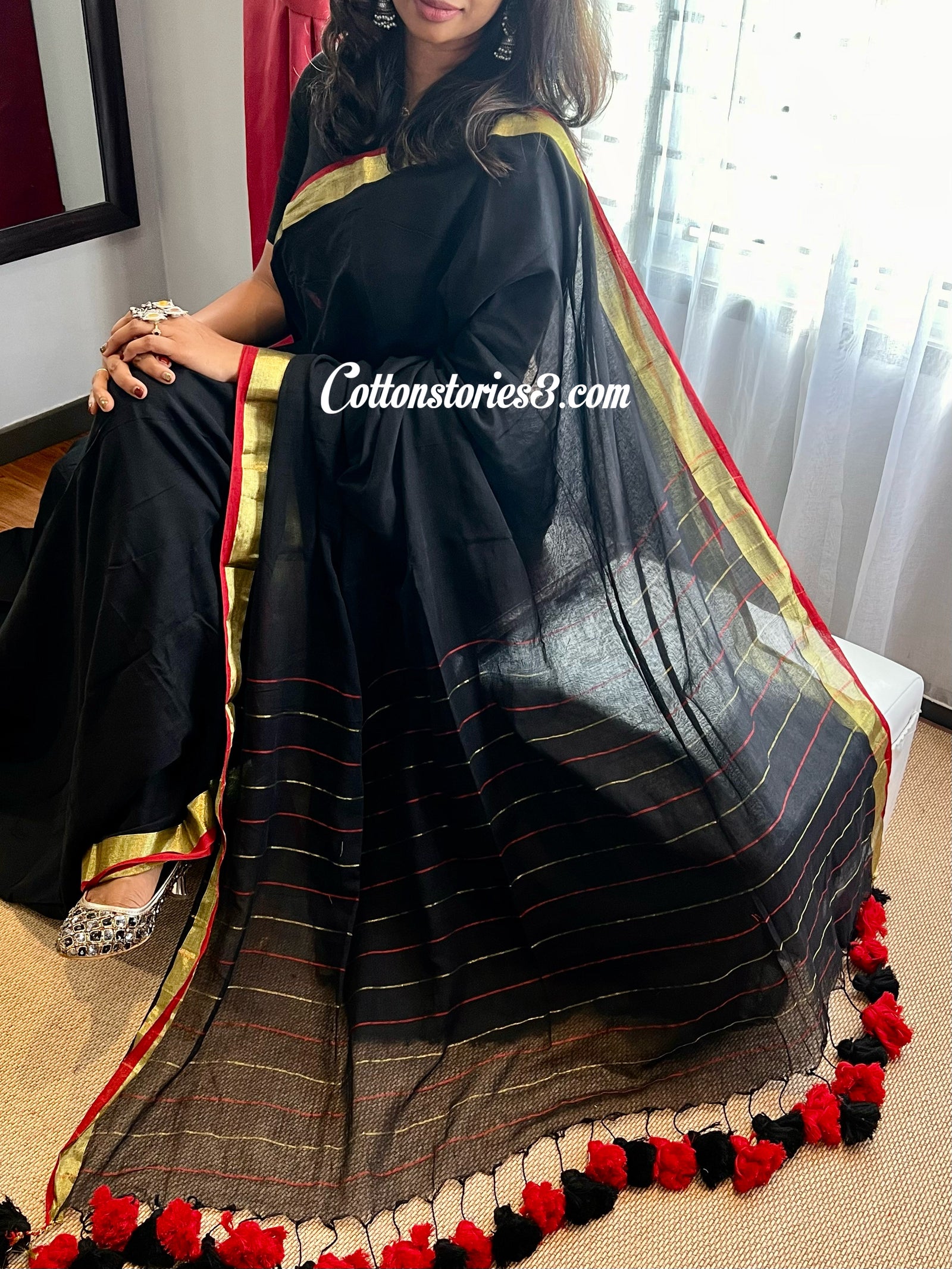 Malmal Cotton and Handblock Print Saree paired with Blouse Piece - Ethnics  Land - 3213795