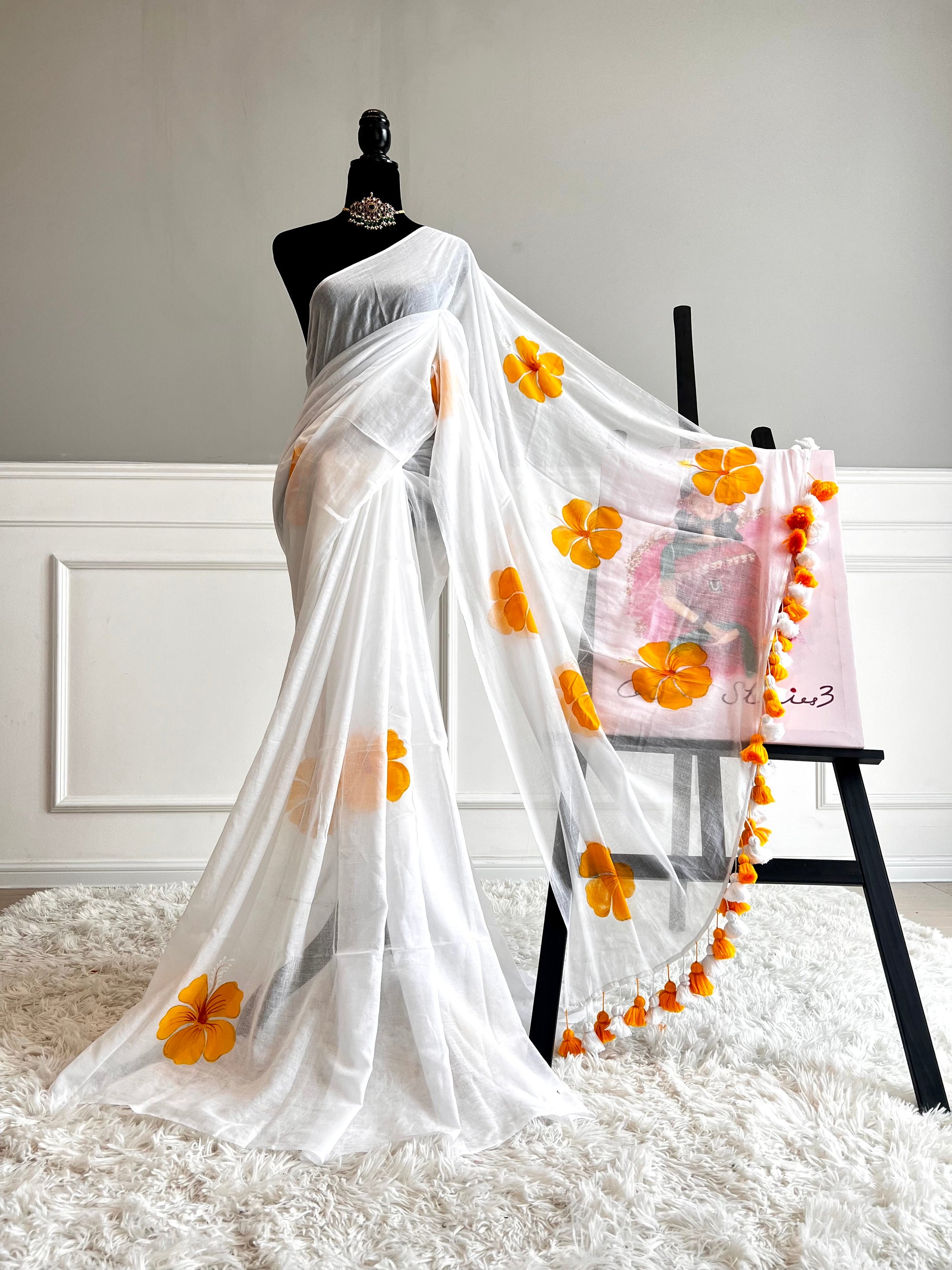 Hibiscus   - Pure Handloom Muslin Cotton Saree
