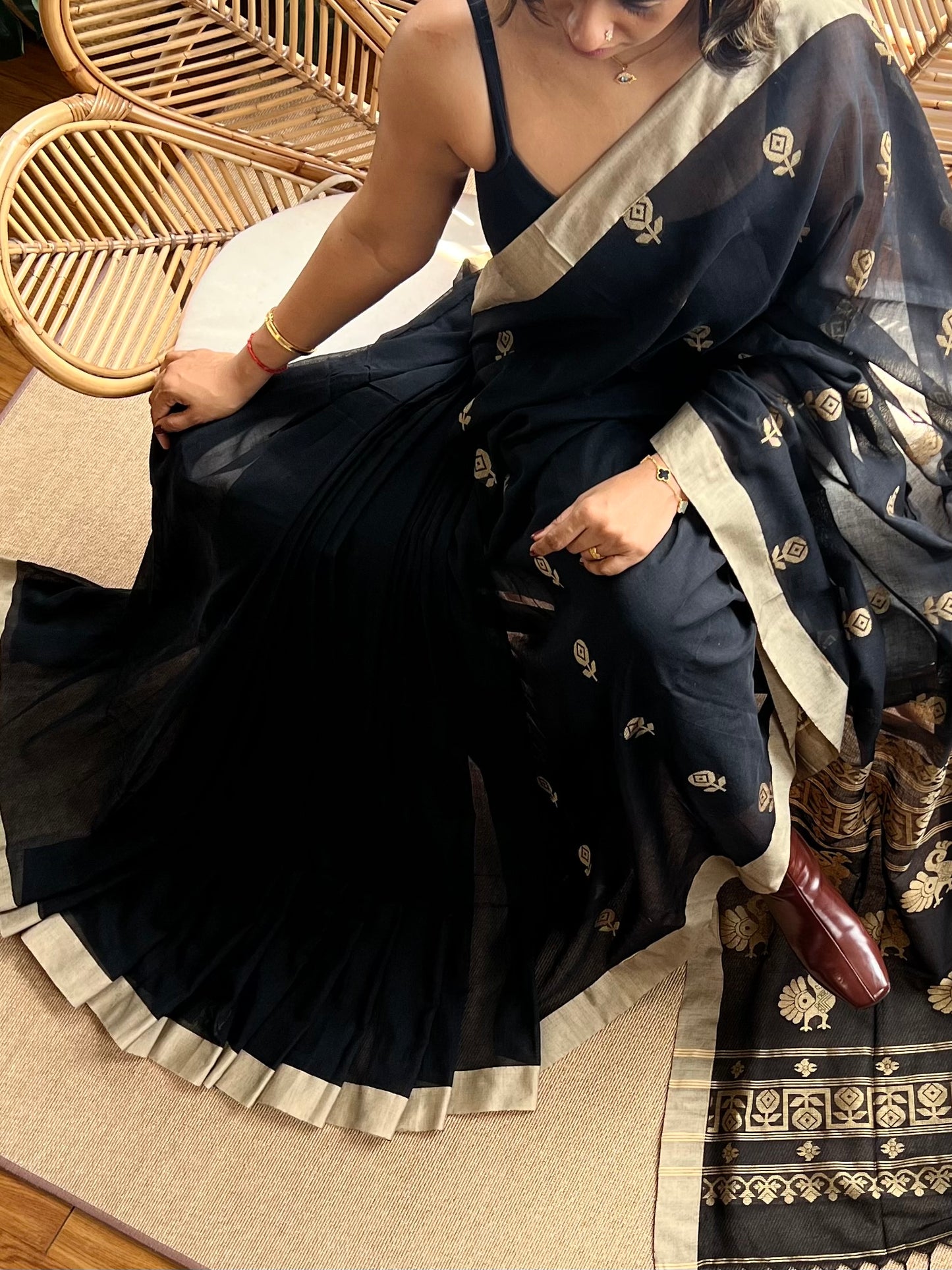 Bengal Loomz - soft  Khadi Cotton Saree