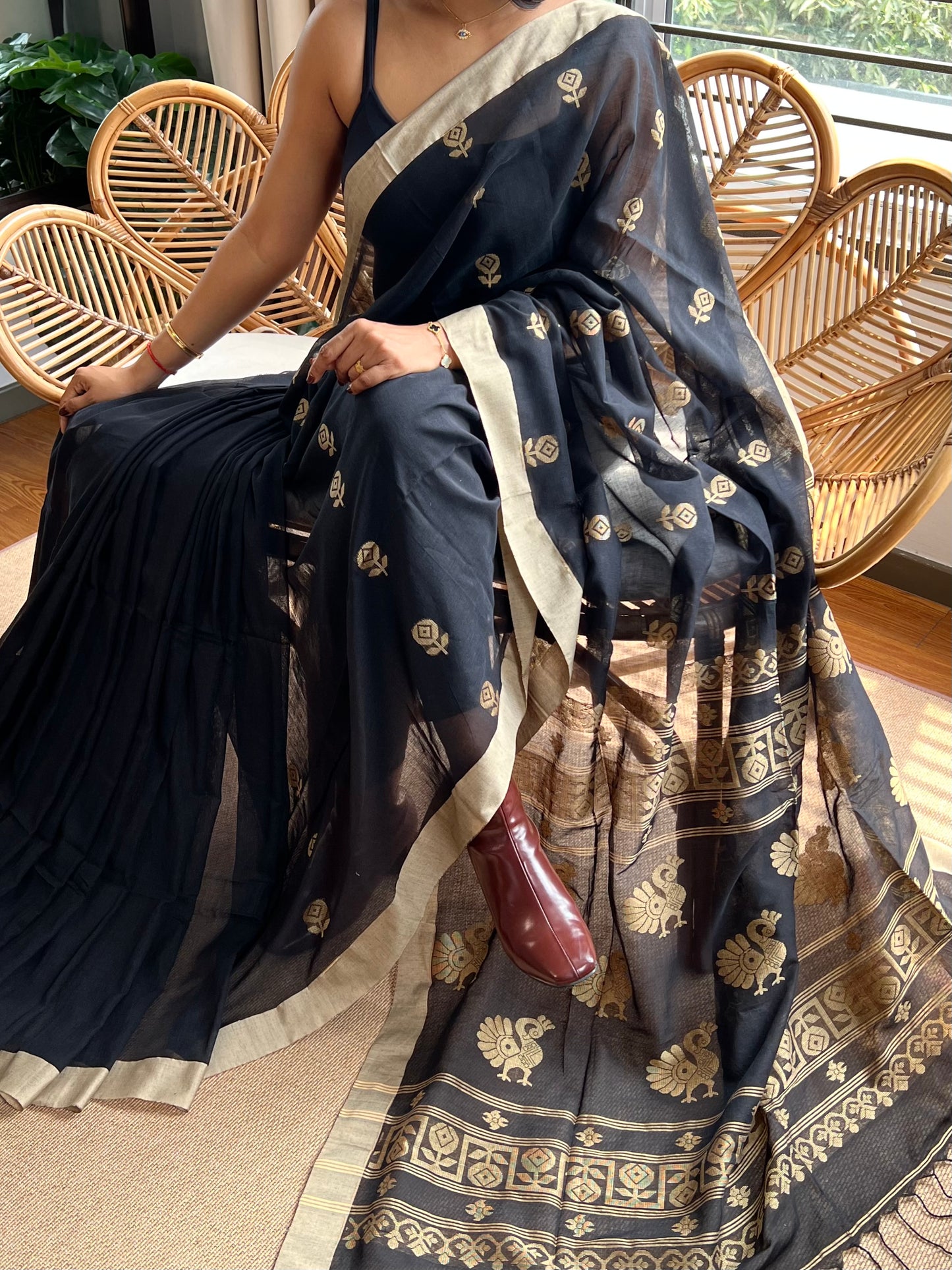 Bengal Loomz - soft  Khadi Cotton Saree