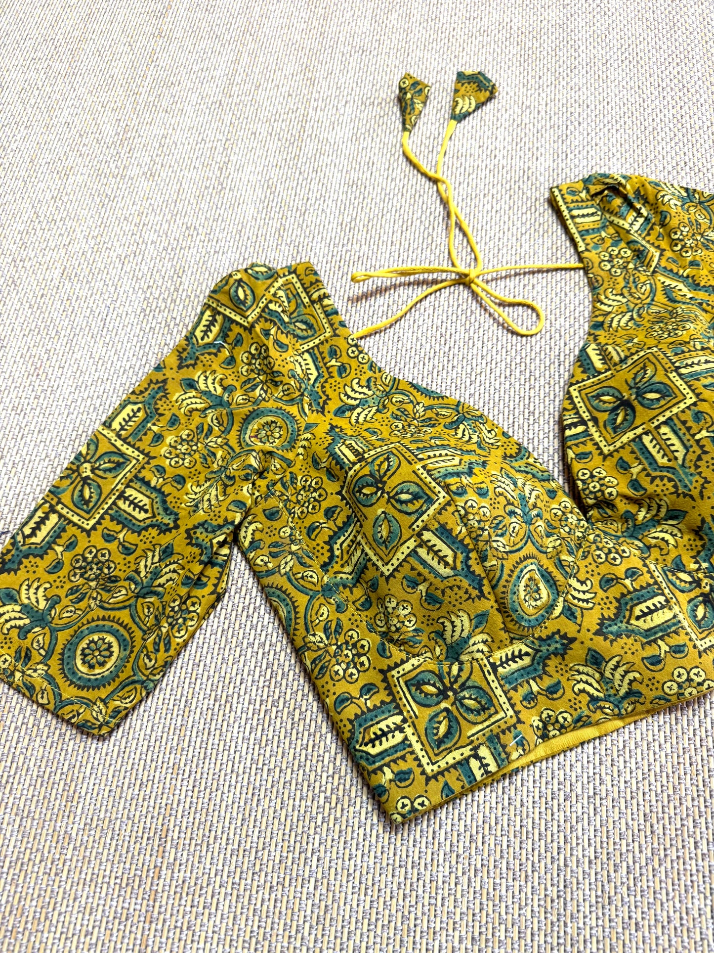 Artisan  ready made blouse