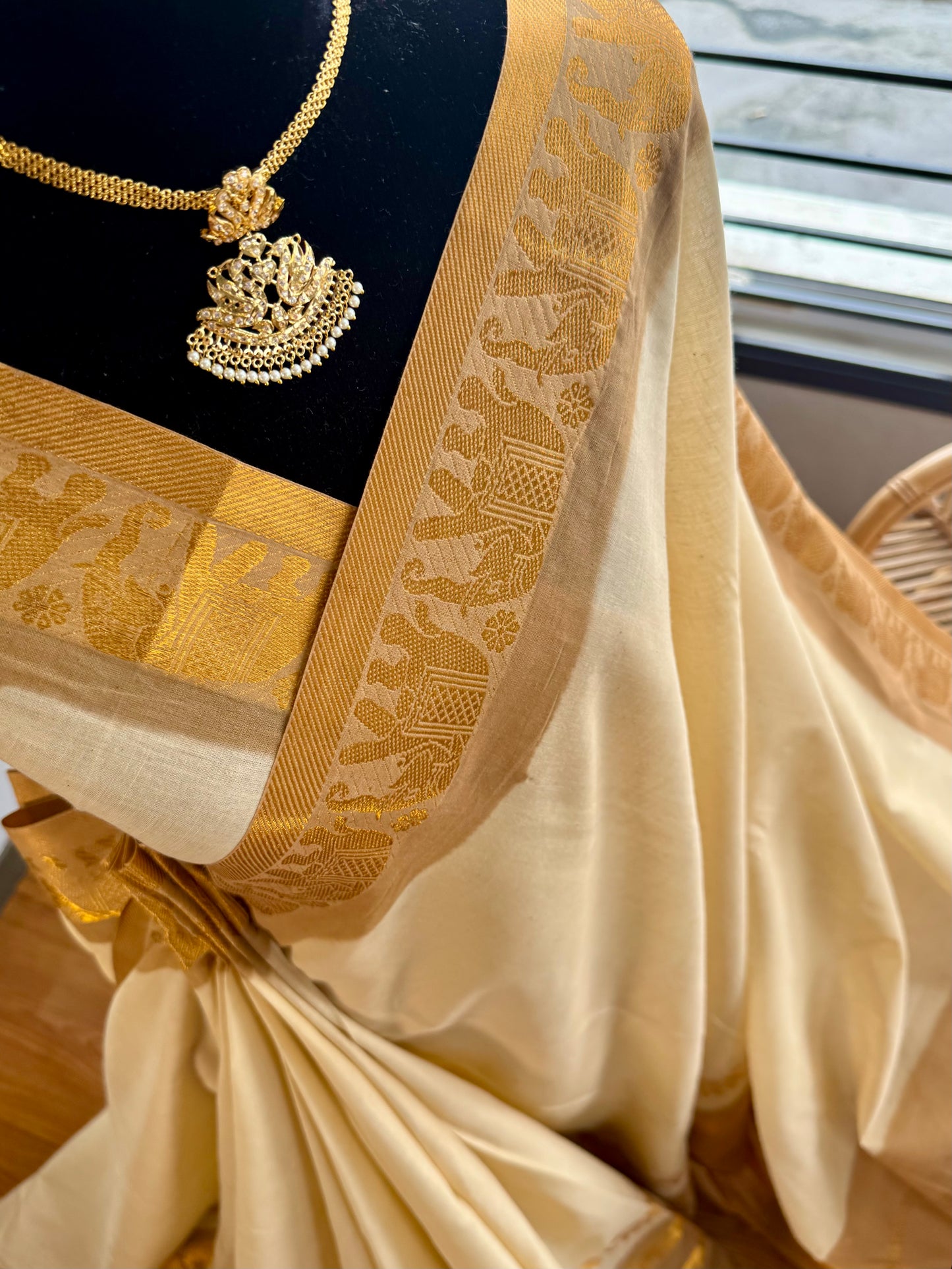 Sungudi long border saree