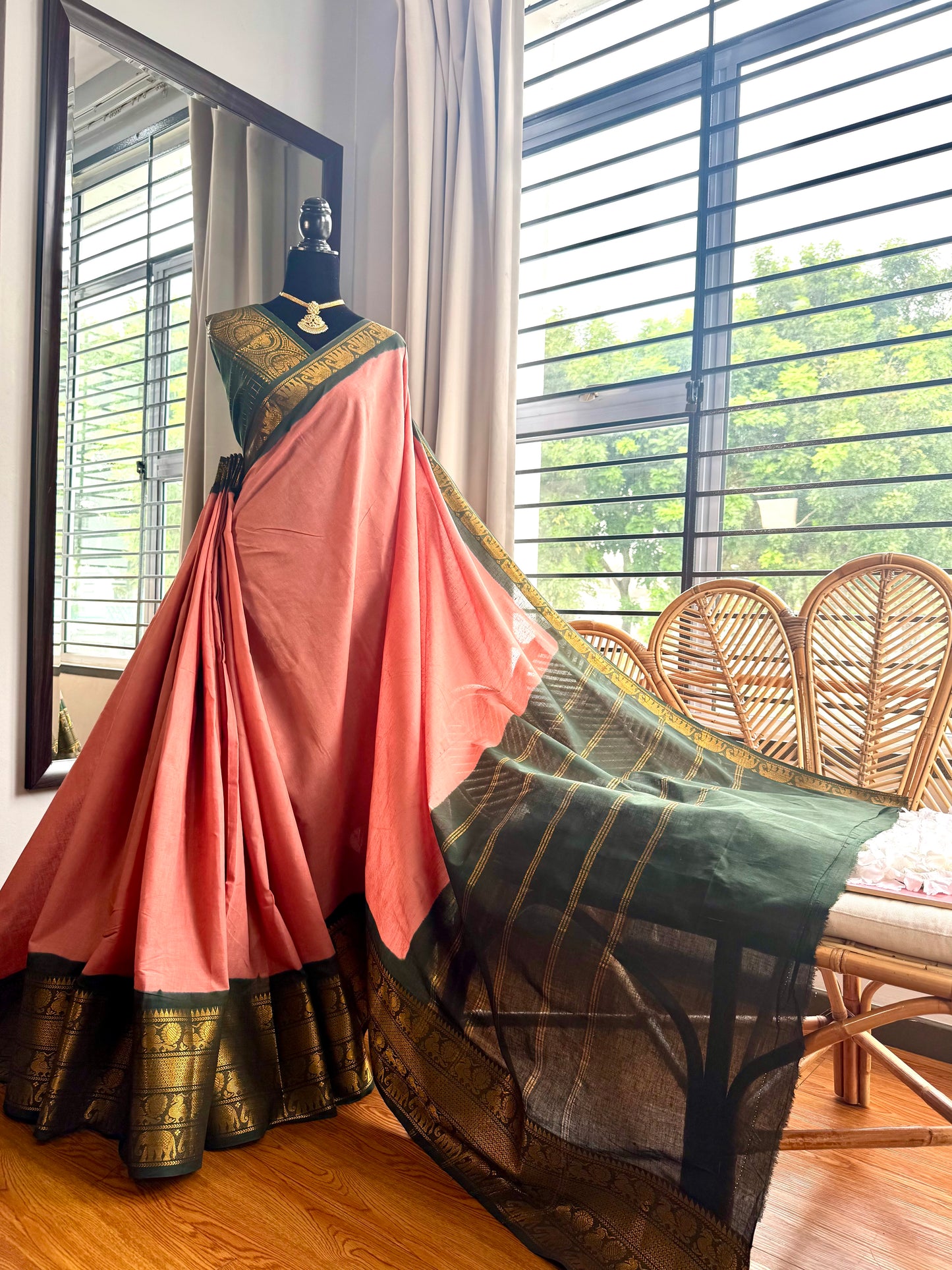 Sungudi long border saree