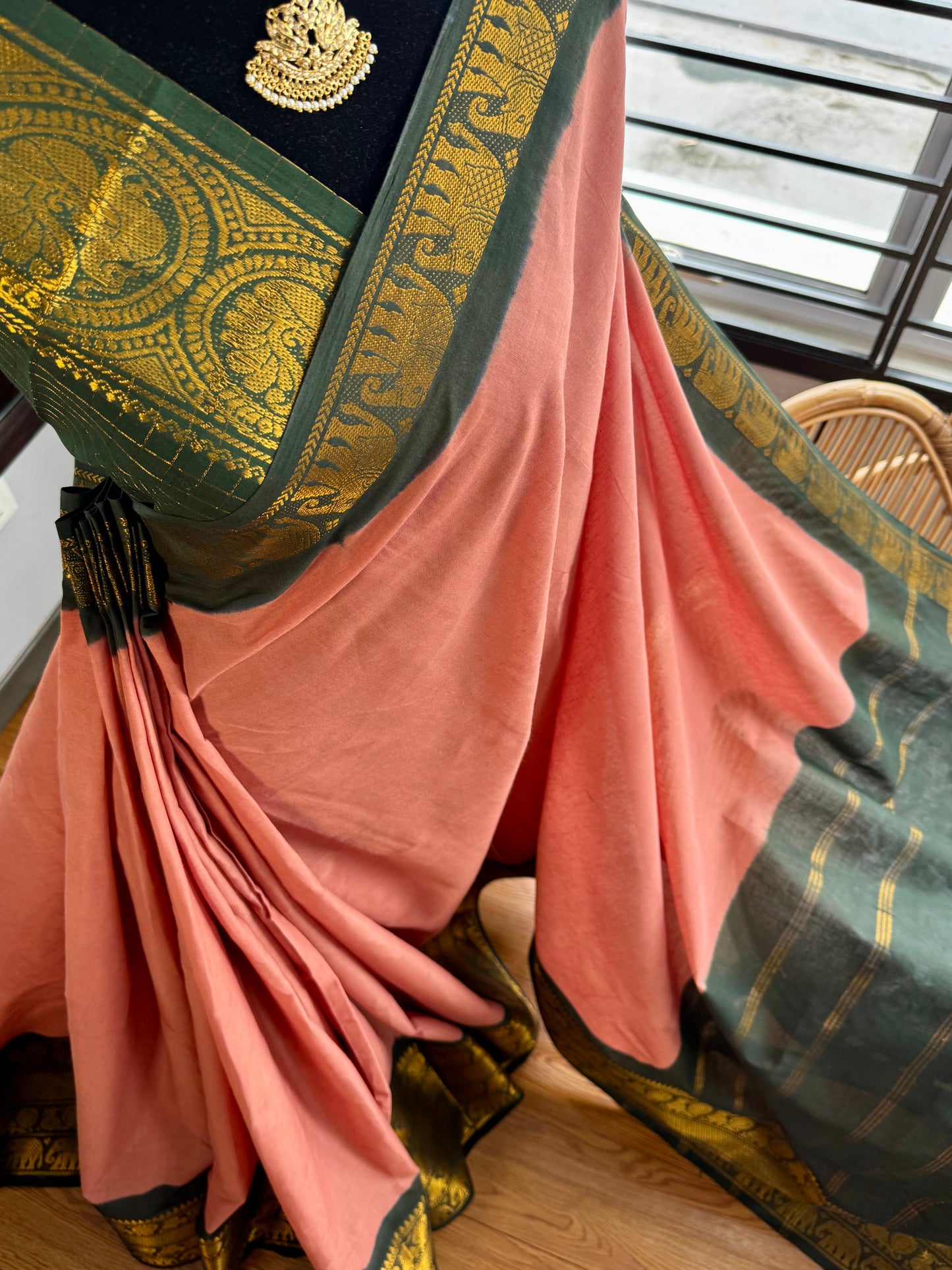 Sungudi long border saree