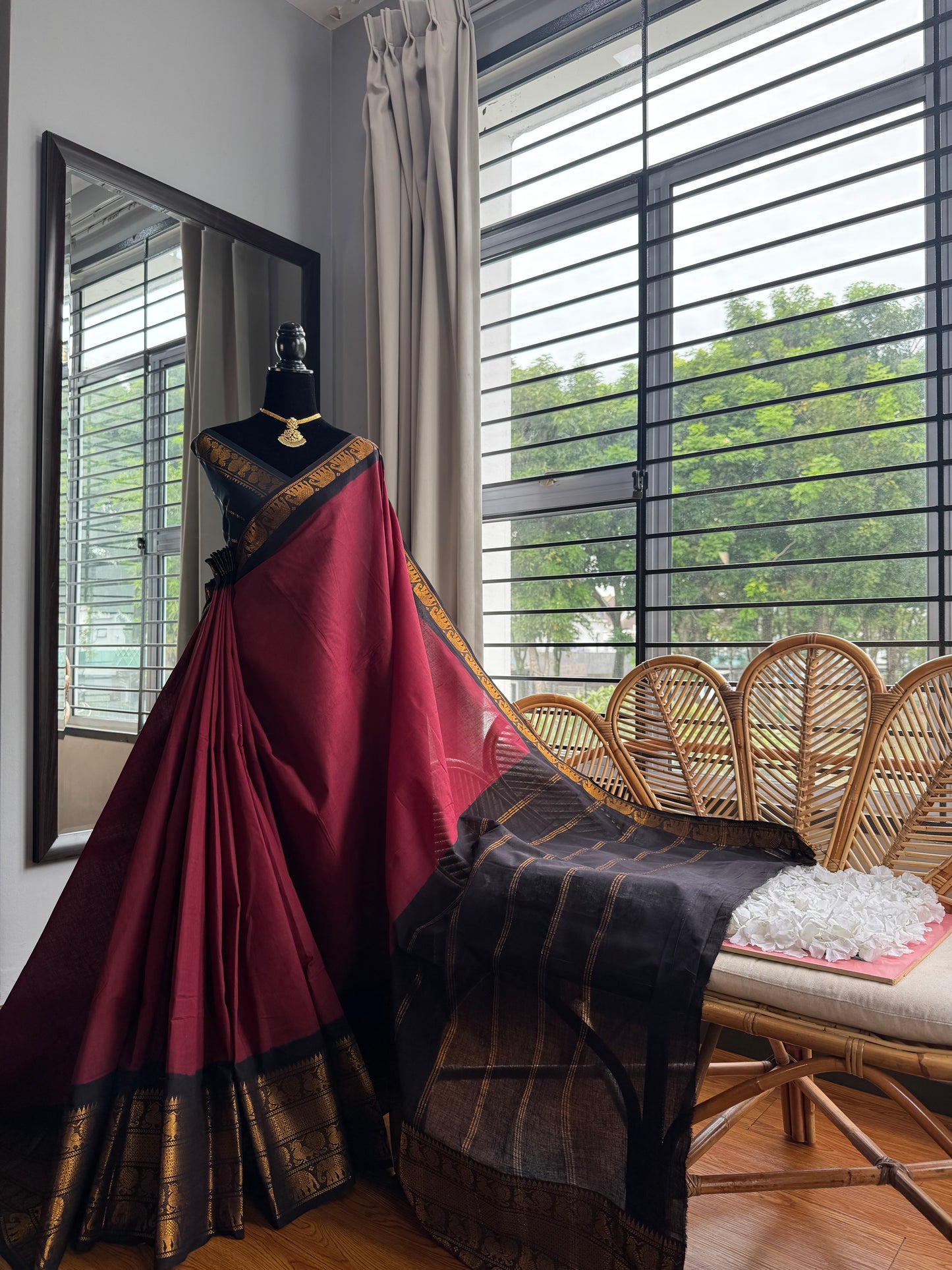 Sungudi long border saree