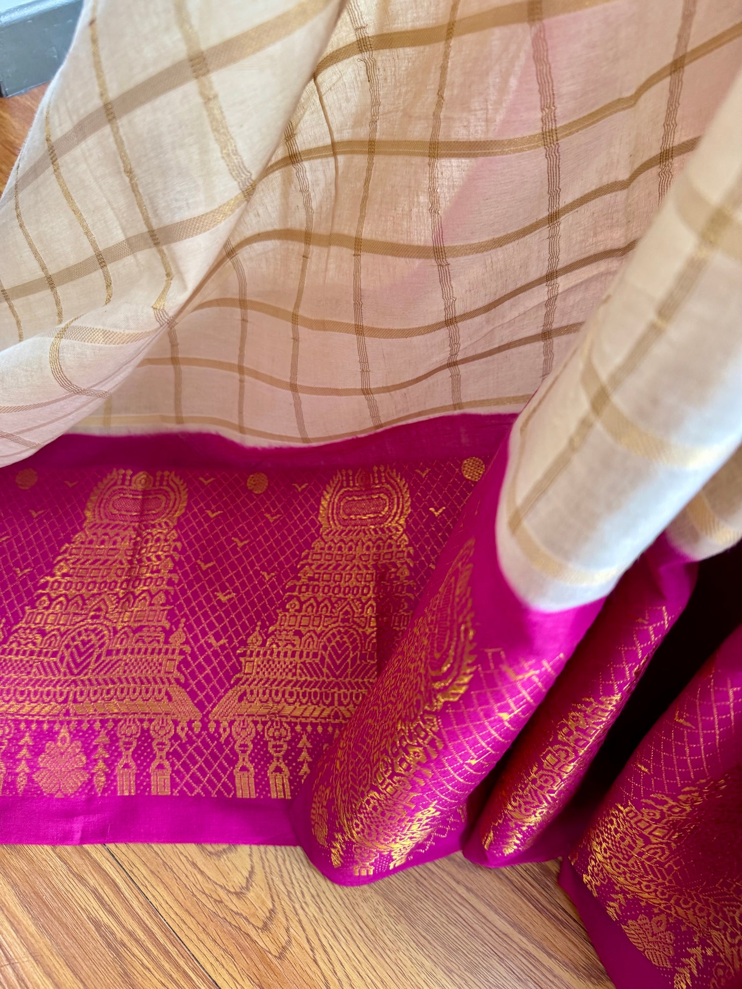 Sungudi long border saree