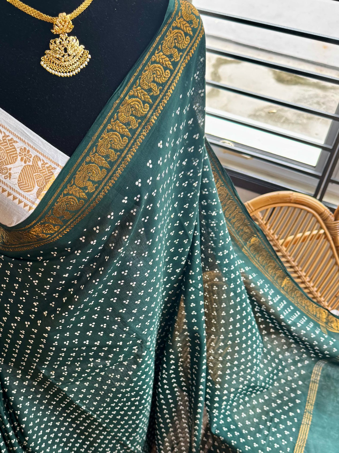 Sungudi cotton saree