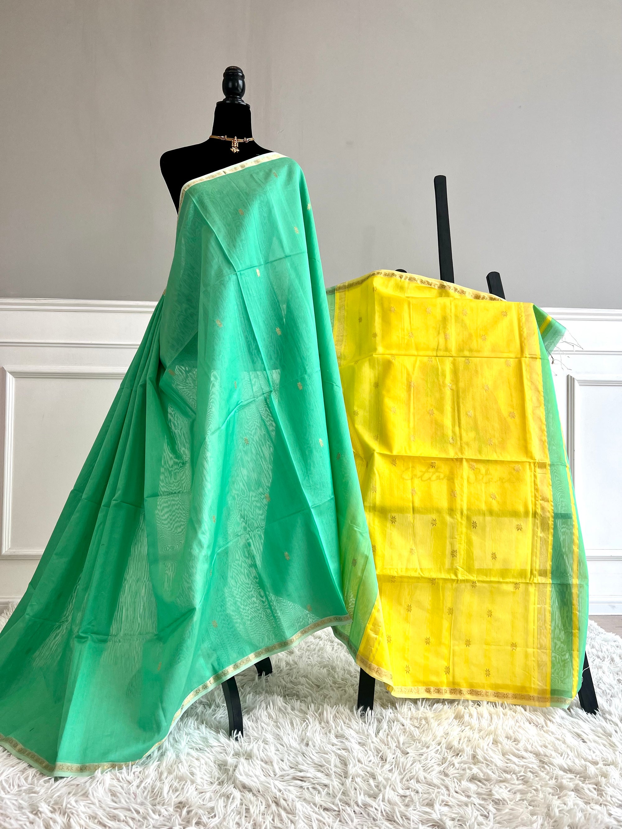 Pure Handloom Maheswar Silk Cotton Saree