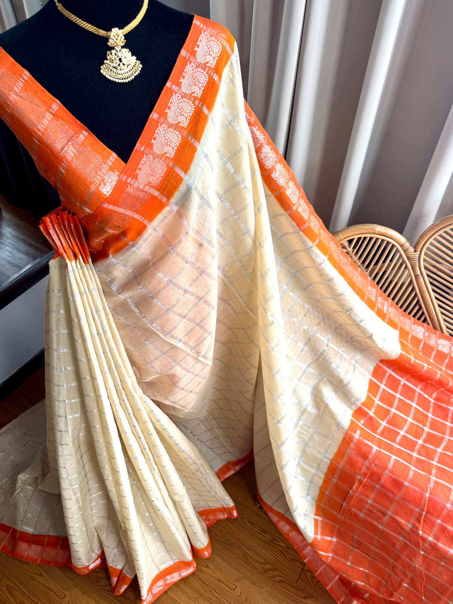 Sungudi cotton saree