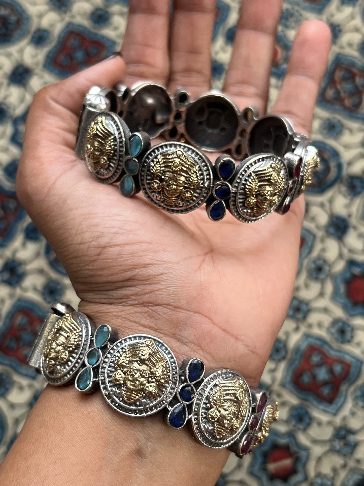 Oxidized - Adjustable bangles with screw closure