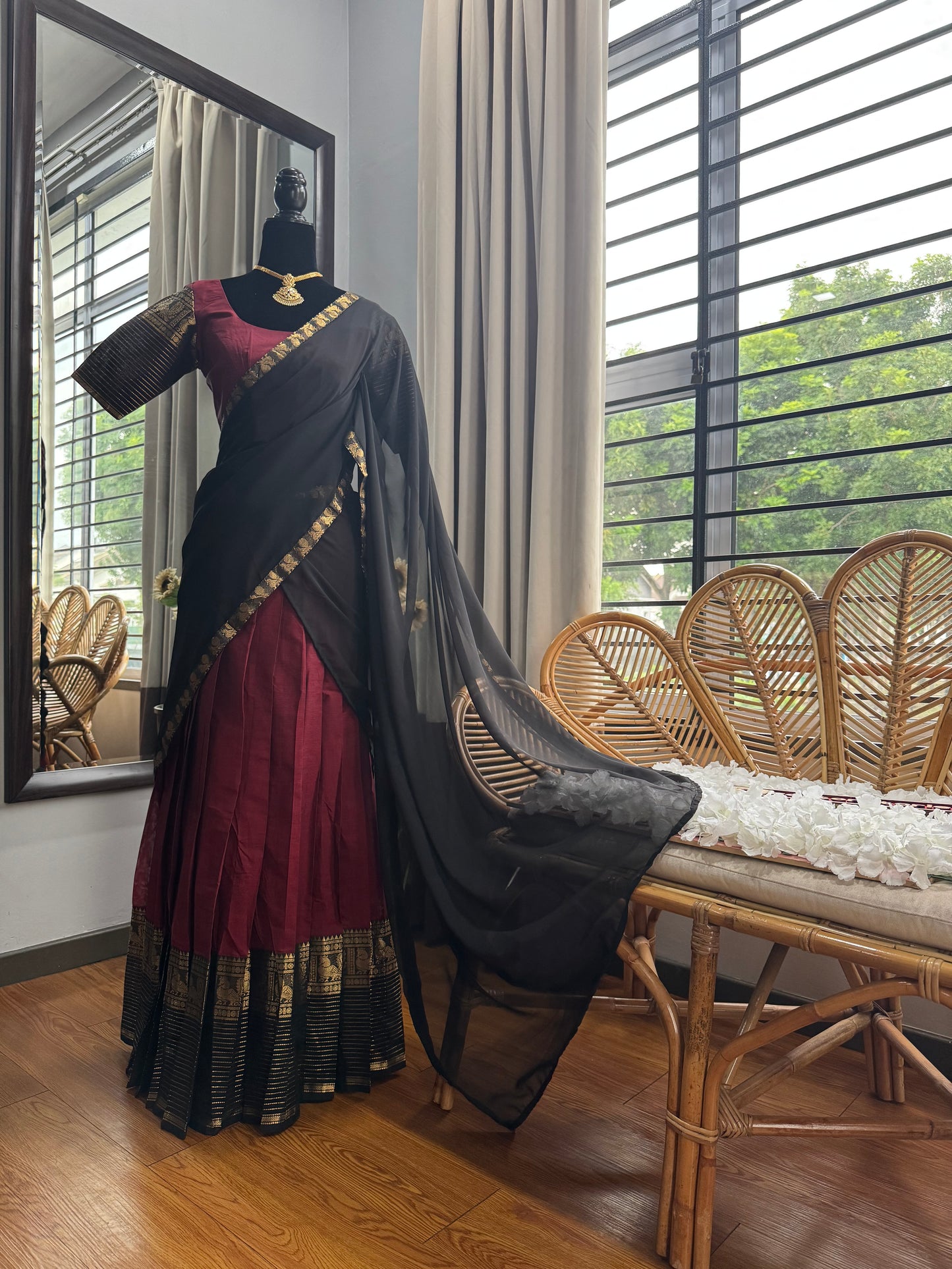 Pavade Thavani - ReadyMade