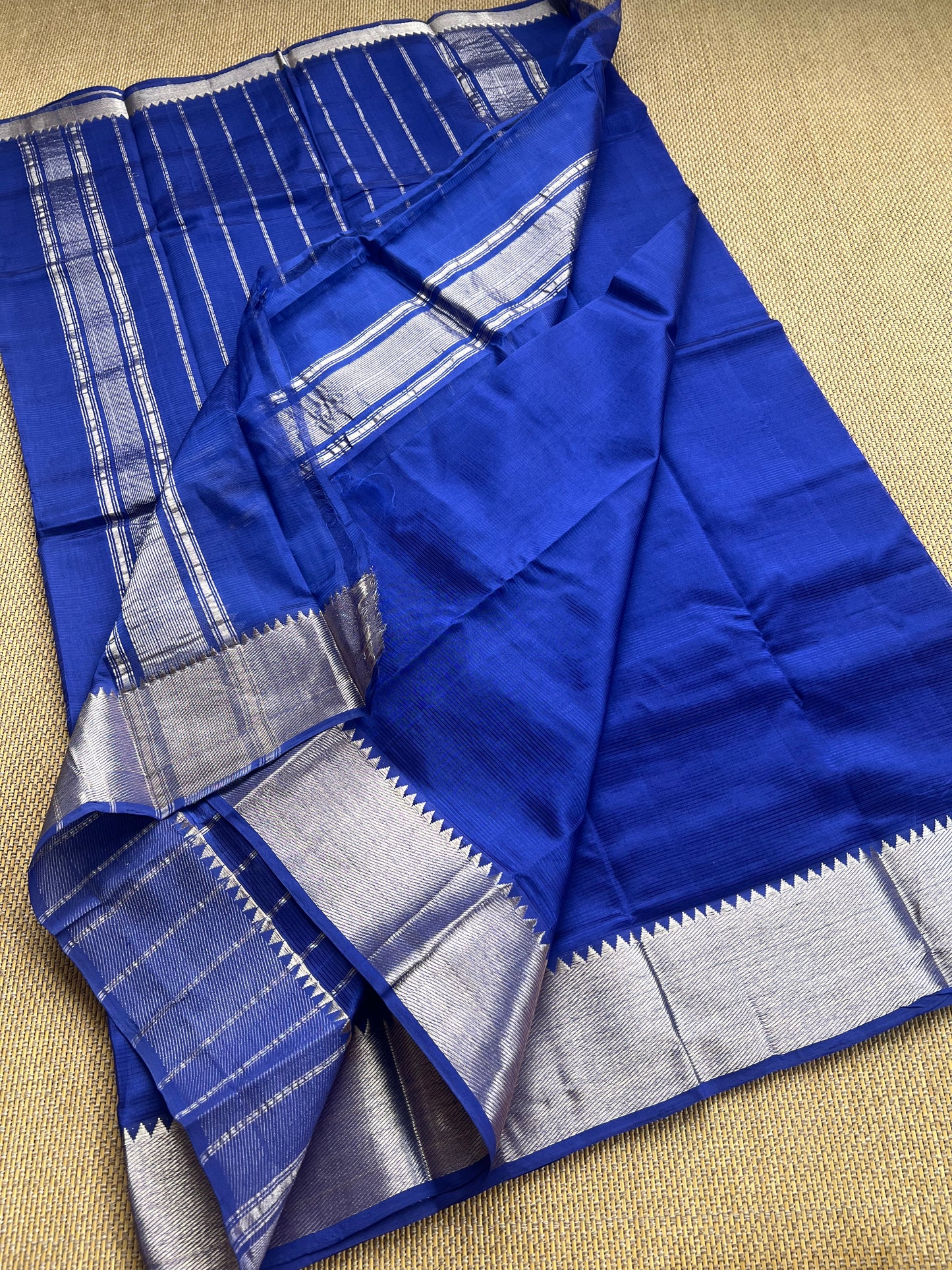 Pure Handloom Mangalagiri Semi pattu