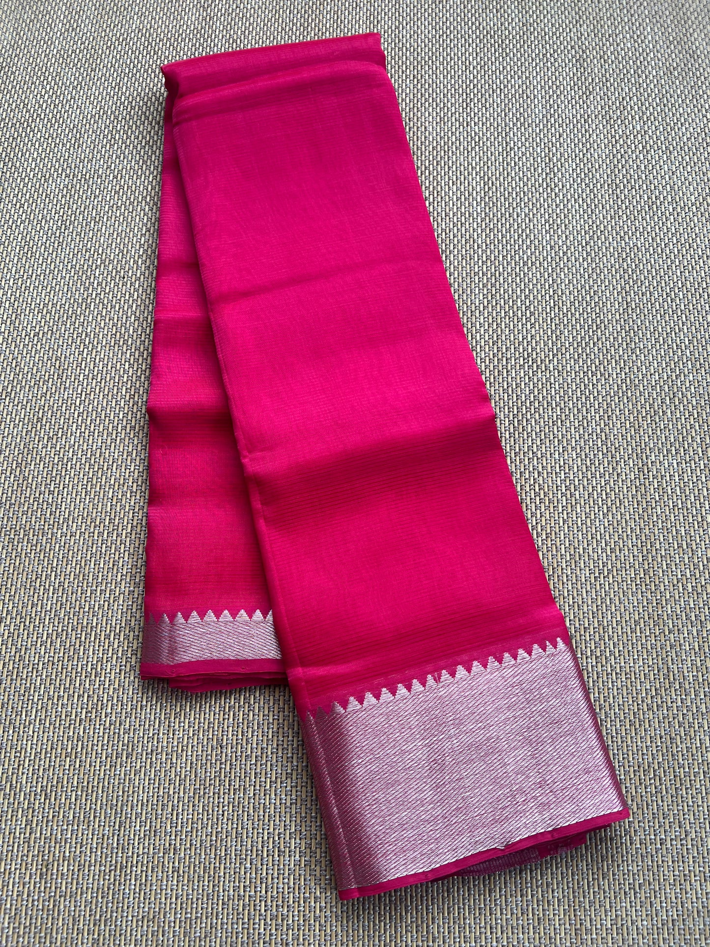 Pure Handloom Mangalagiri Semi pattu