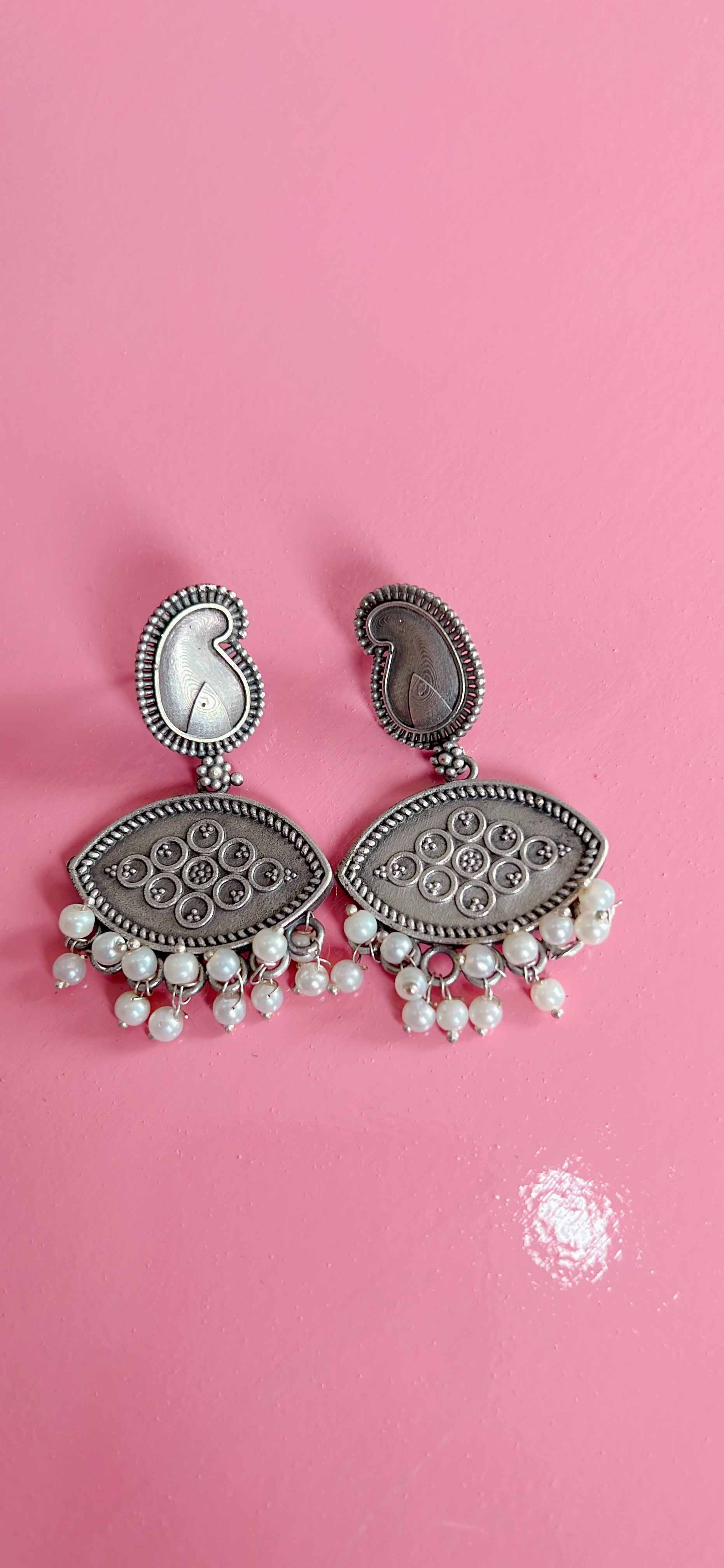 Oxidized silver earrings with dangling pearls