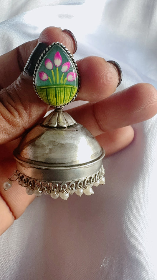 Silver lookalike jumka earrings