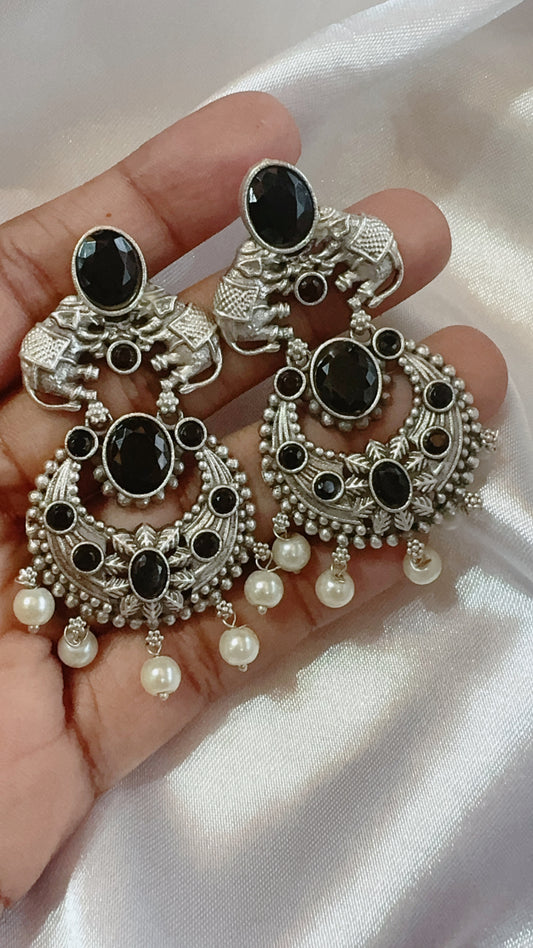 Silver look Like elephant earring