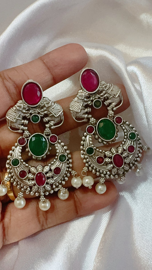 Silver look Like elephant earring