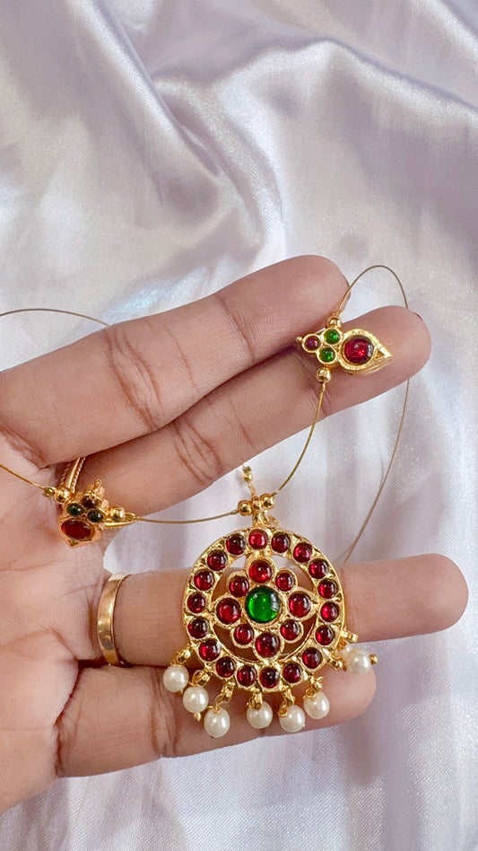 invisble kemp neckwear jewellery with earrings