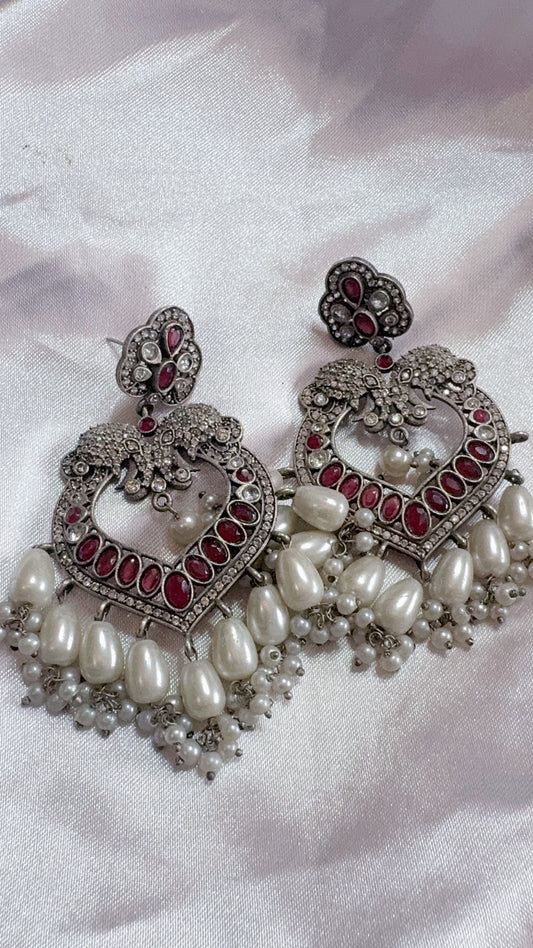 Designer kinda earrings