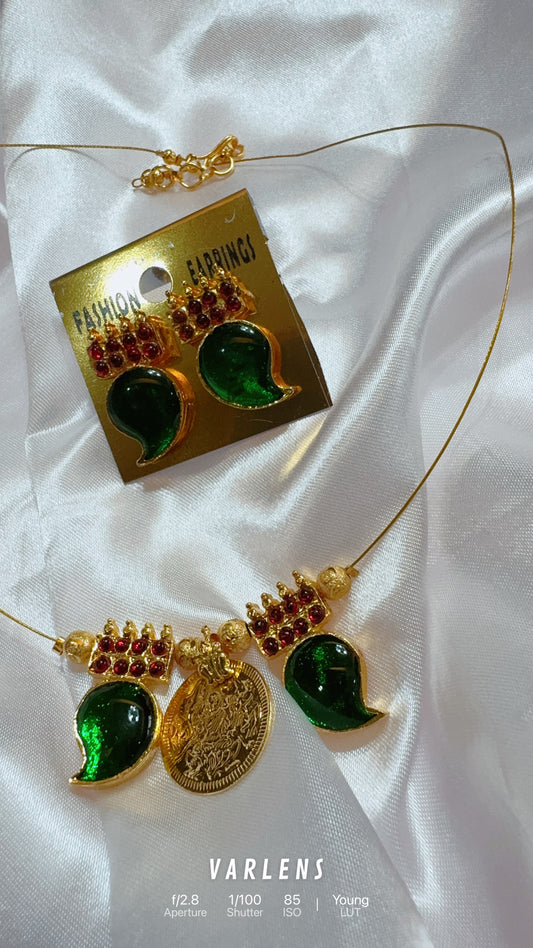 MINIMAL ELEGANT HANDMADE 🥭 NECKLACE WITH