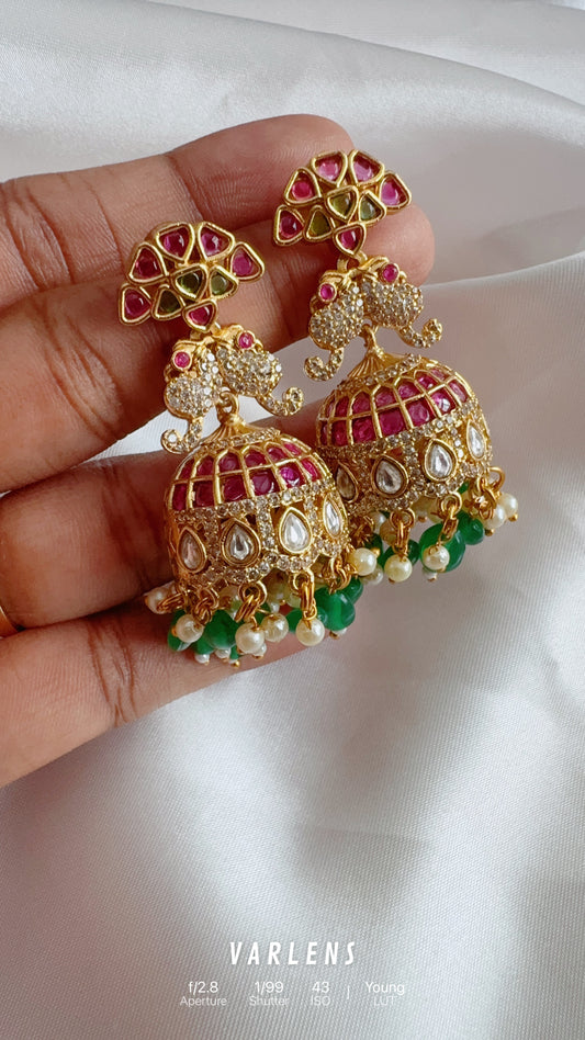 Traditional earrings