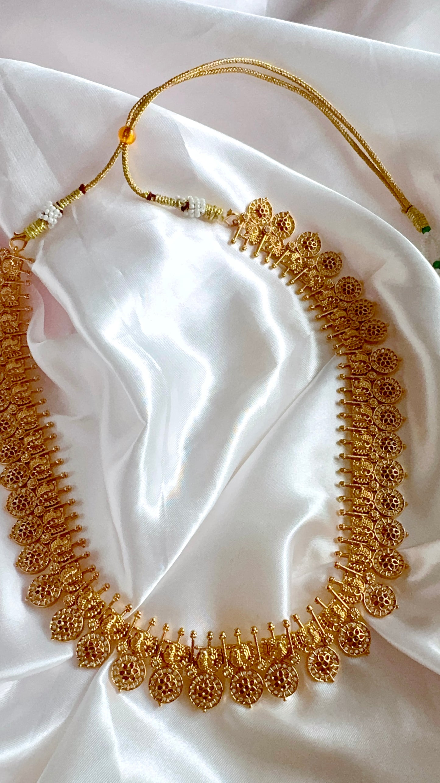 Traditional neckwear and earrings