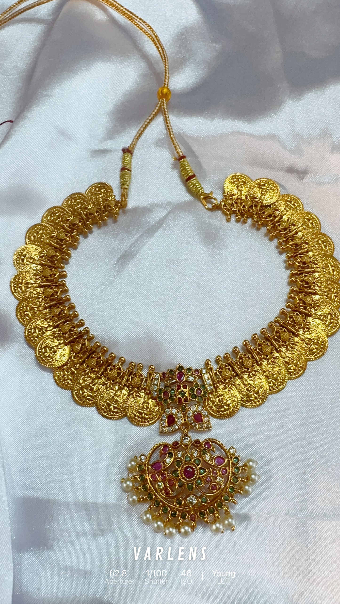 Traditional neckwear and earrings