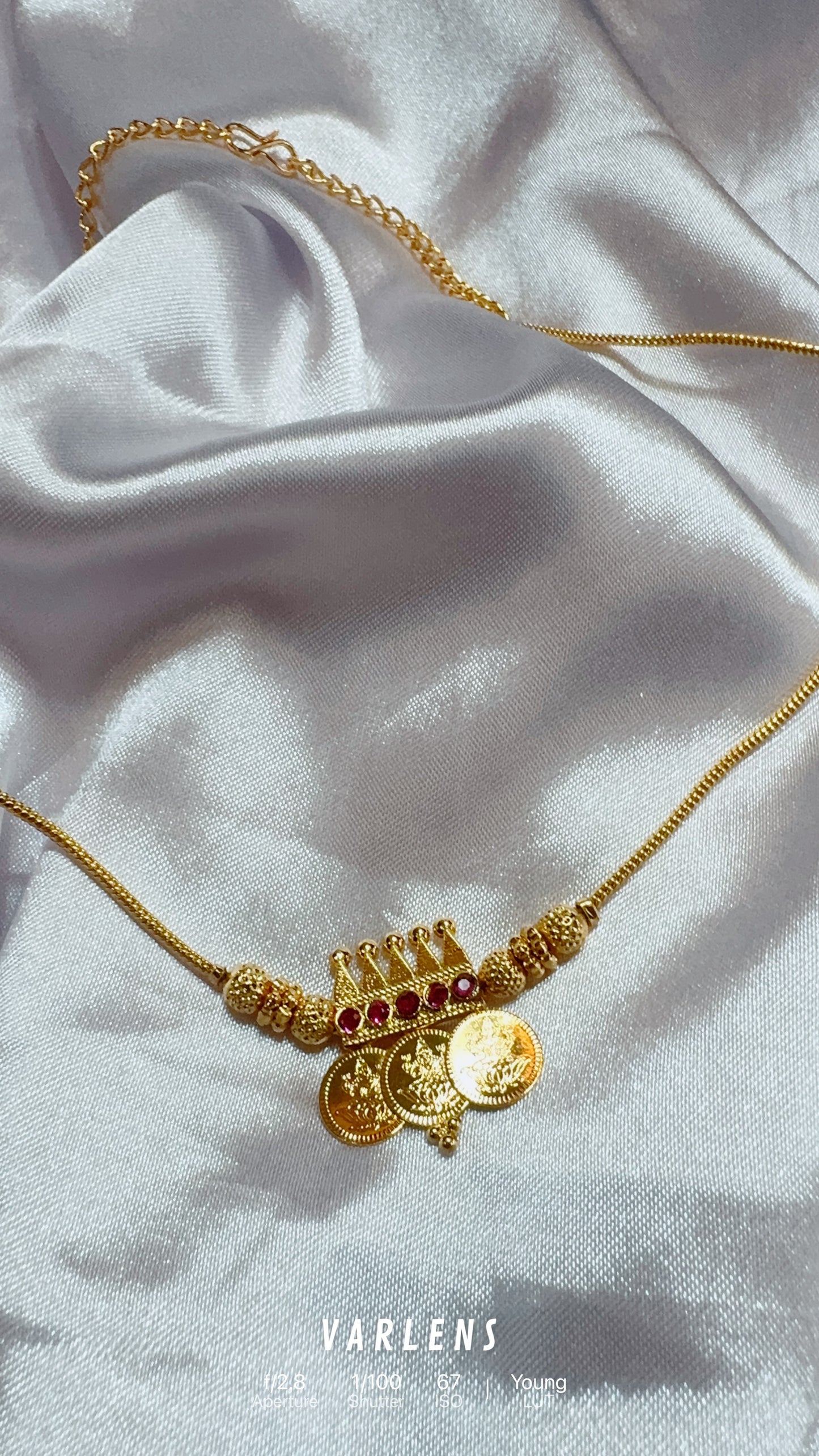 Traditional neckwear
