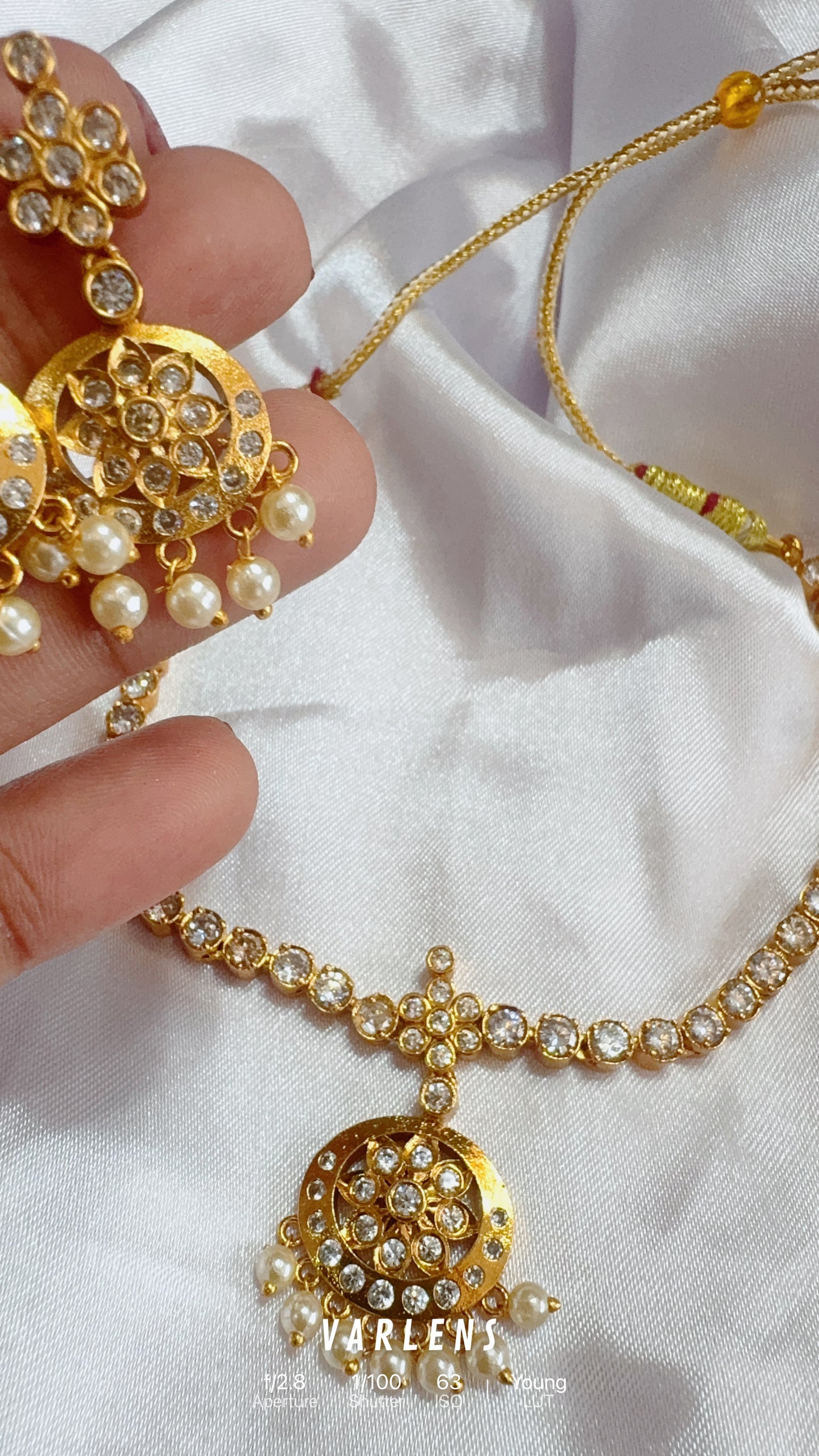Ruby  stone attigai-Traditional south indian premium neckwear with earrings