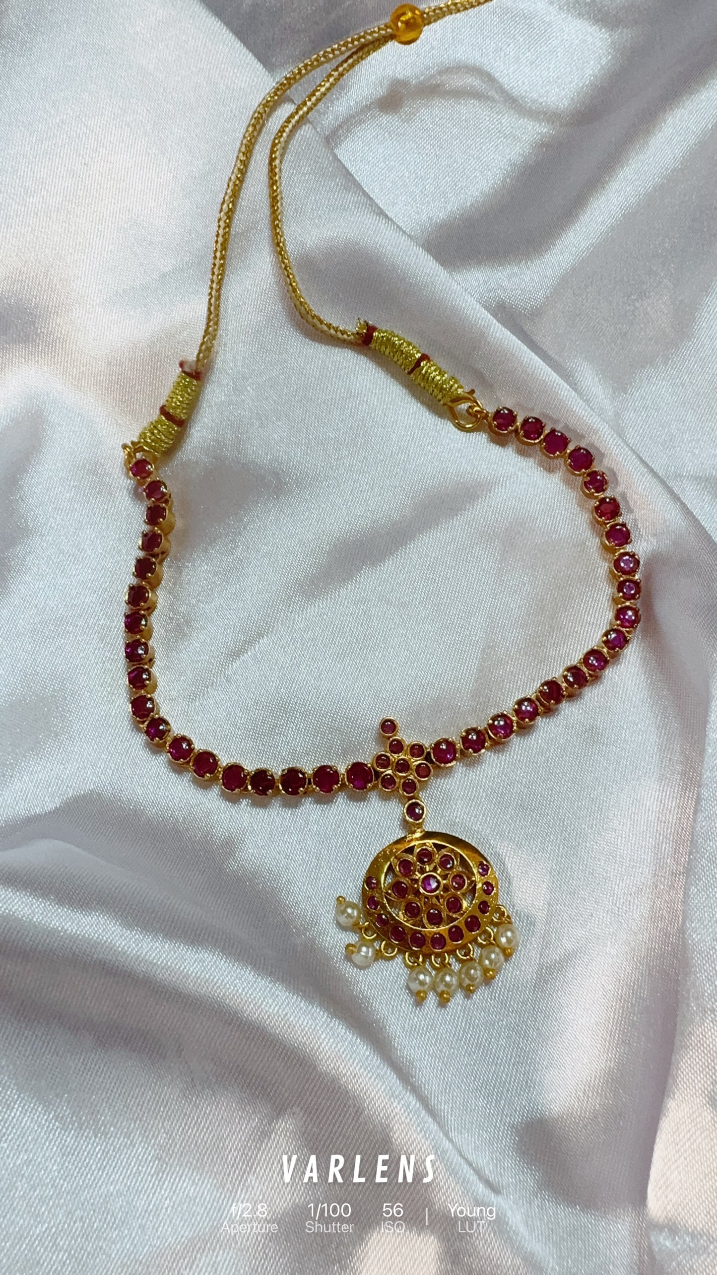 White  stone attigai-Traditional south indian premium neckwear with earrings (Copy)